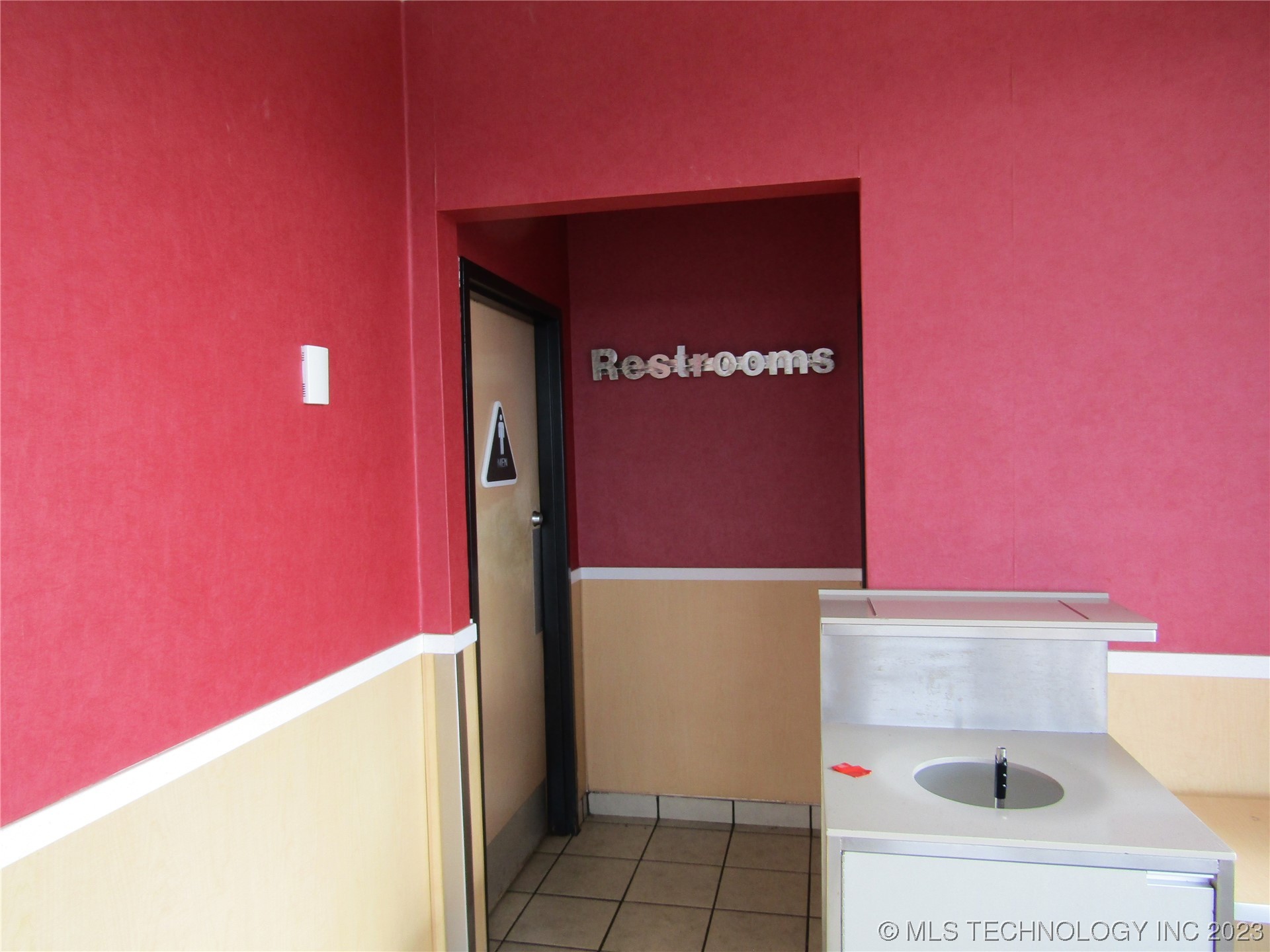 920 S Ross Street Fort Gibson OK 74434
