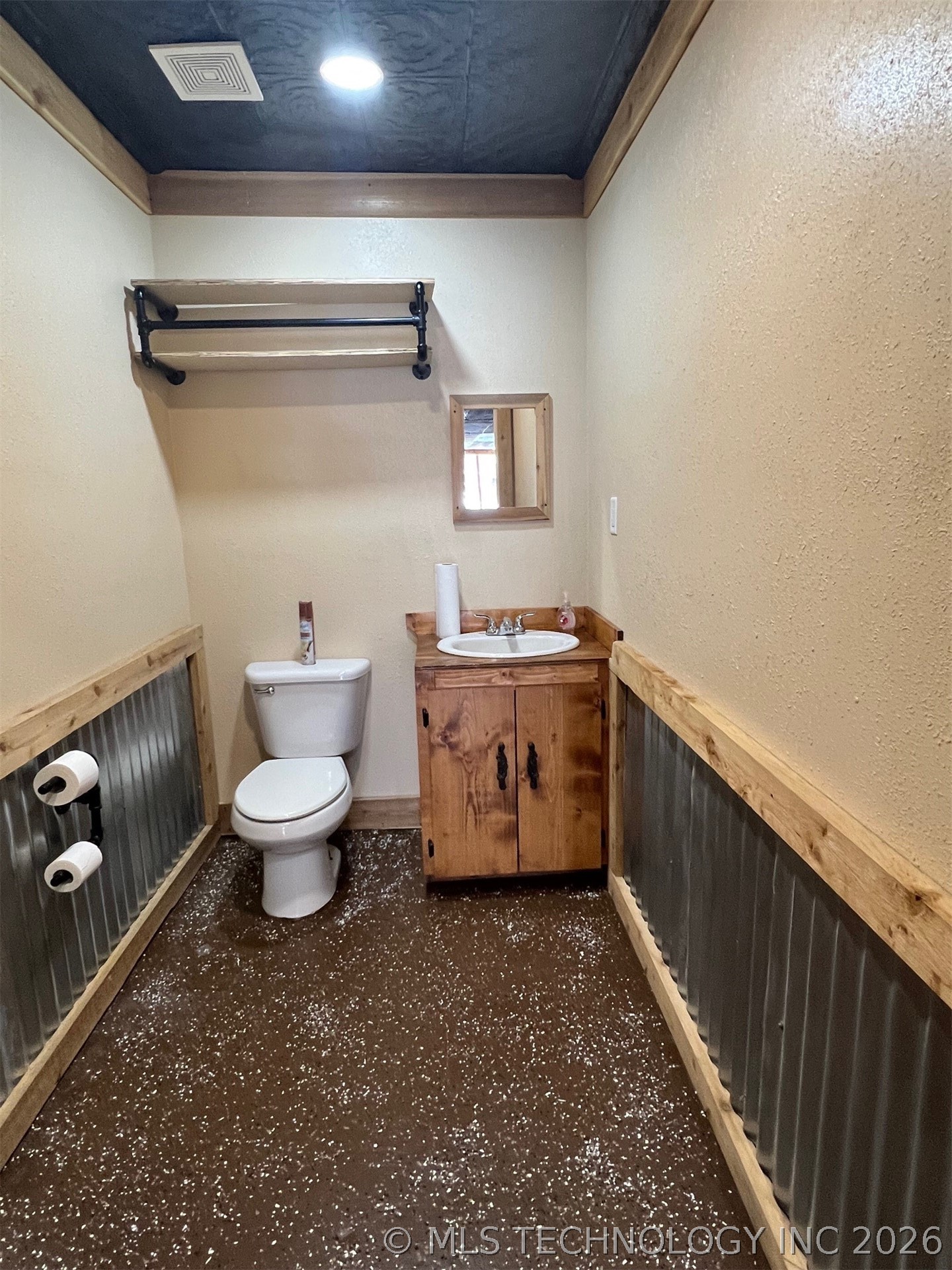 307 W Gentry Street Checotah OK 74426