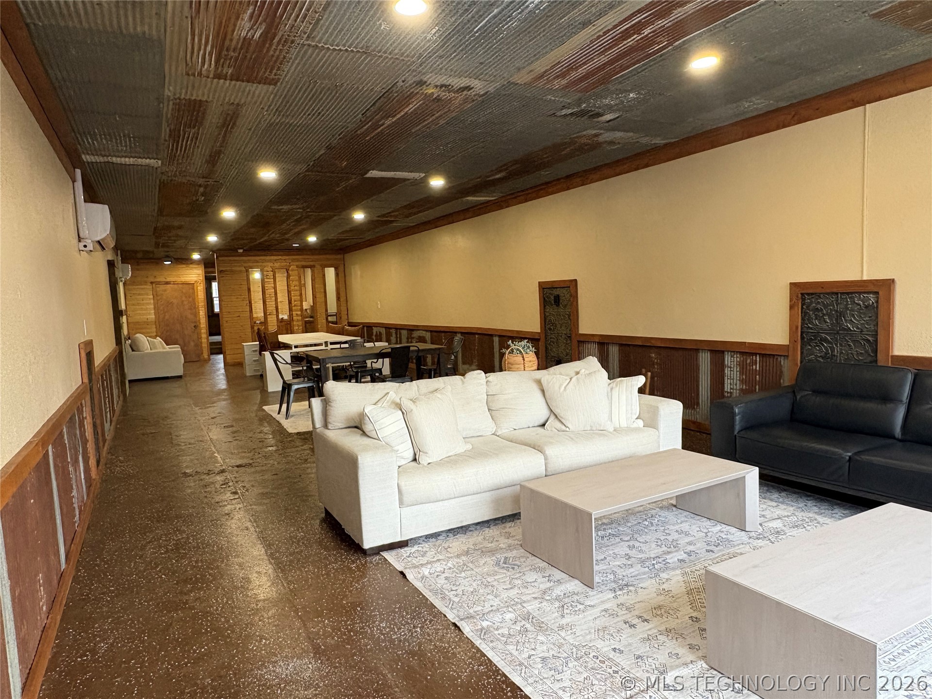 307 W Gentry Street Checotah OK 74426