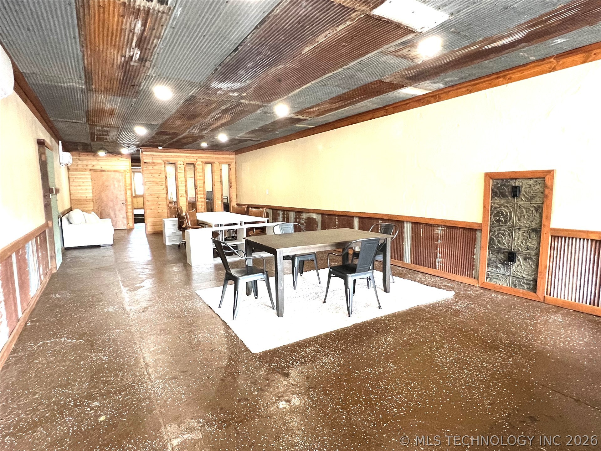 307 W Gentry Street Checotah OK 74426