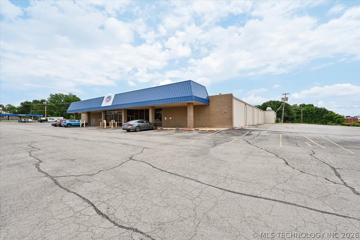 4915 S Union Avenue Tulsa OK 74107