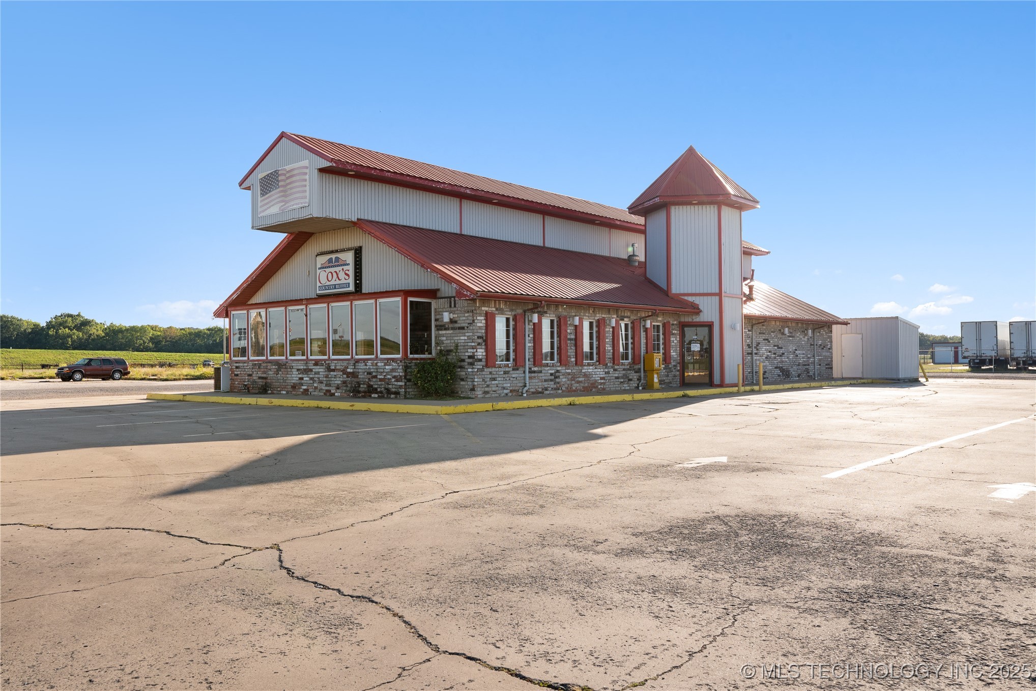18753 S Highway 100 Webbers Falls OK 74470
