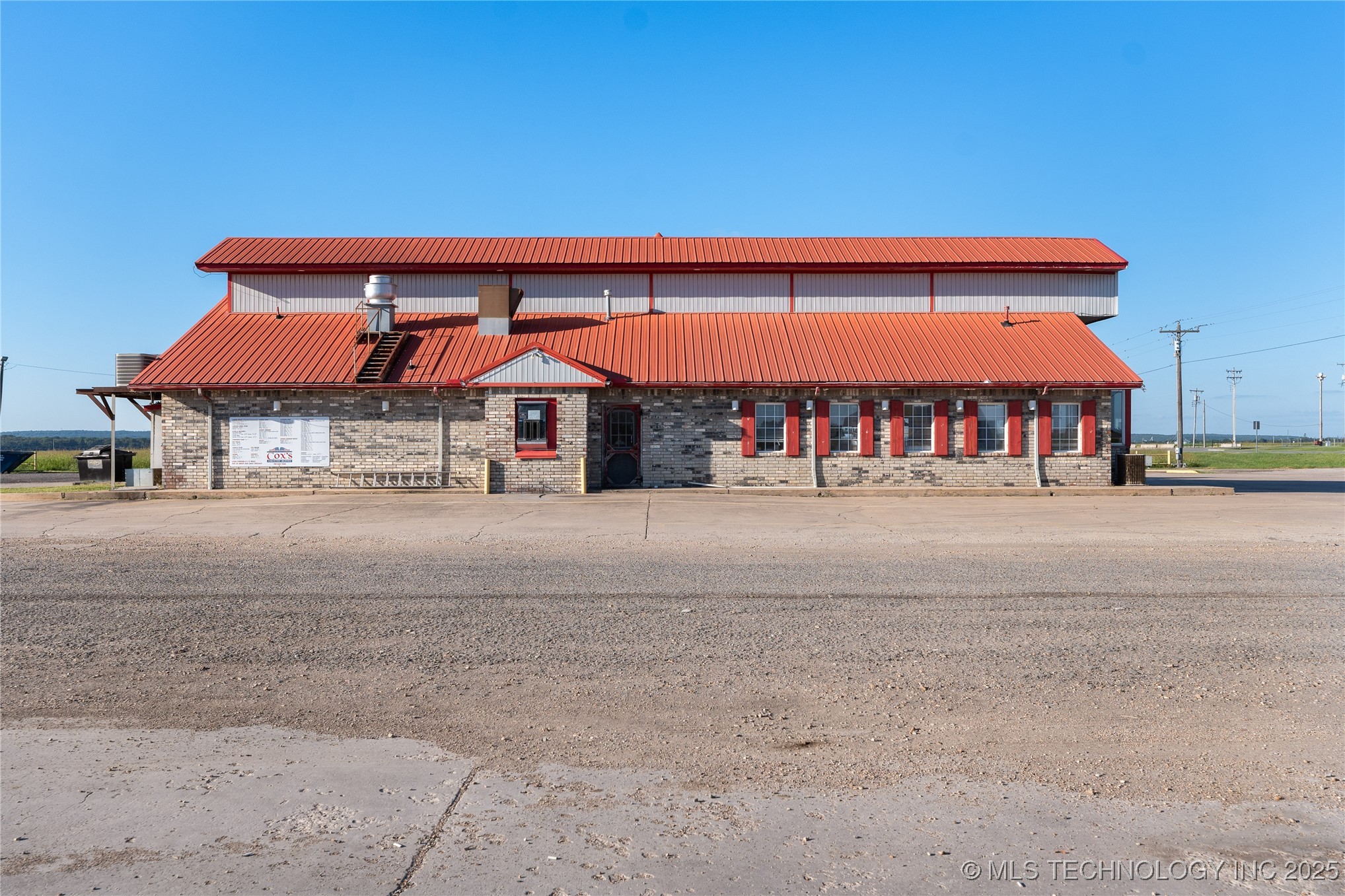 18753 S Highway 100 Webbers Falls OK 74470