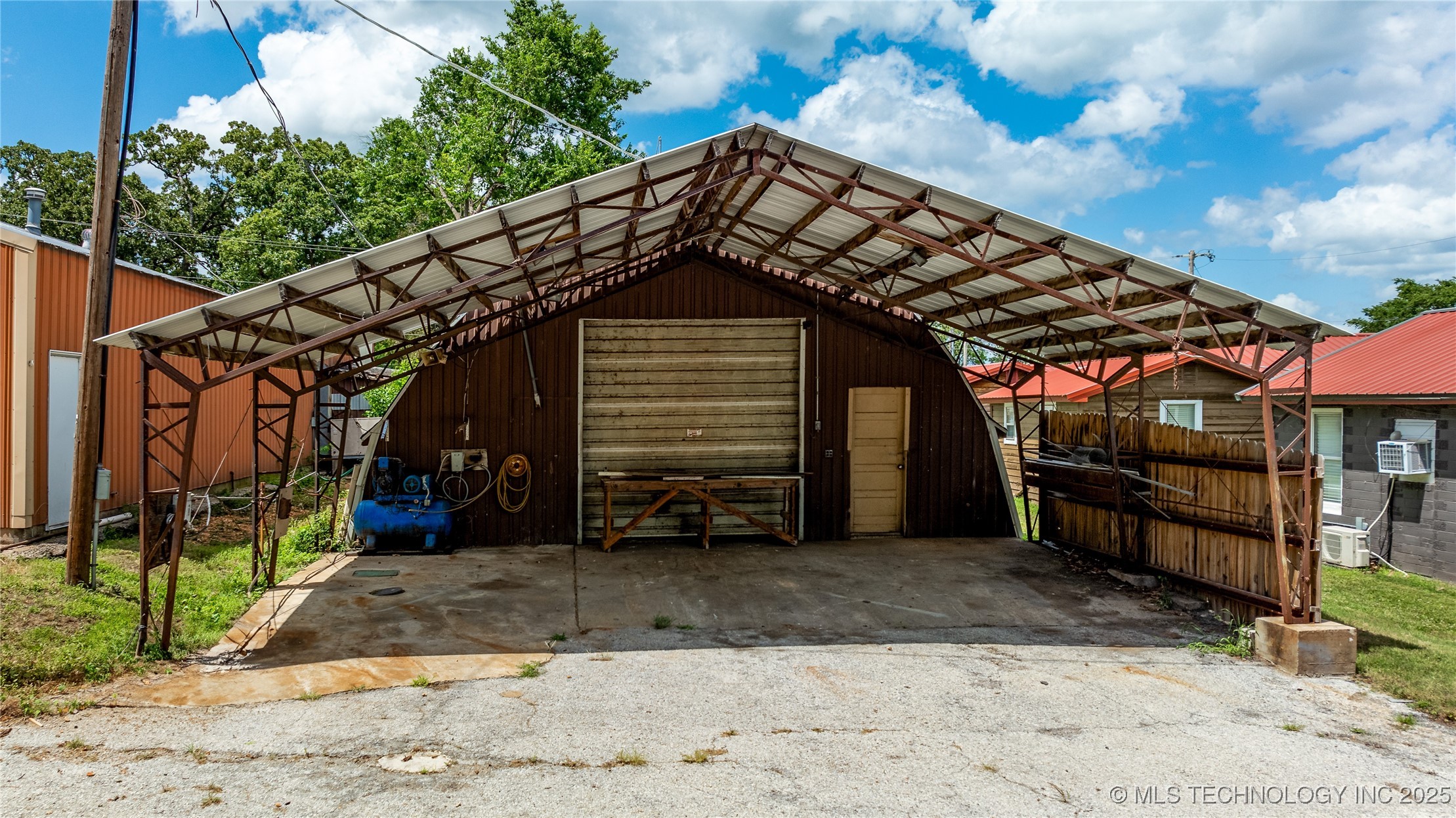 1511 98th Street NW Grove OK 74344