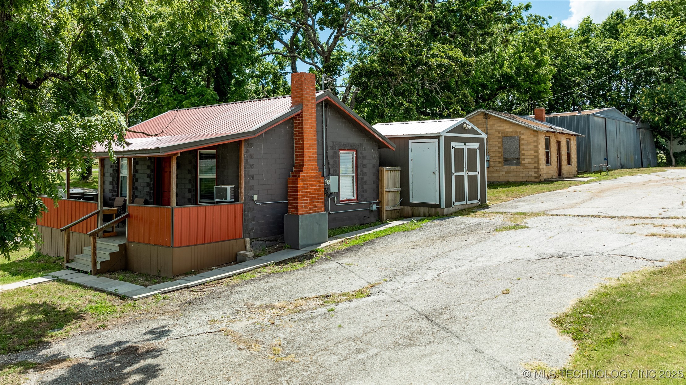 1511 98th Street NW Grove OK 74344