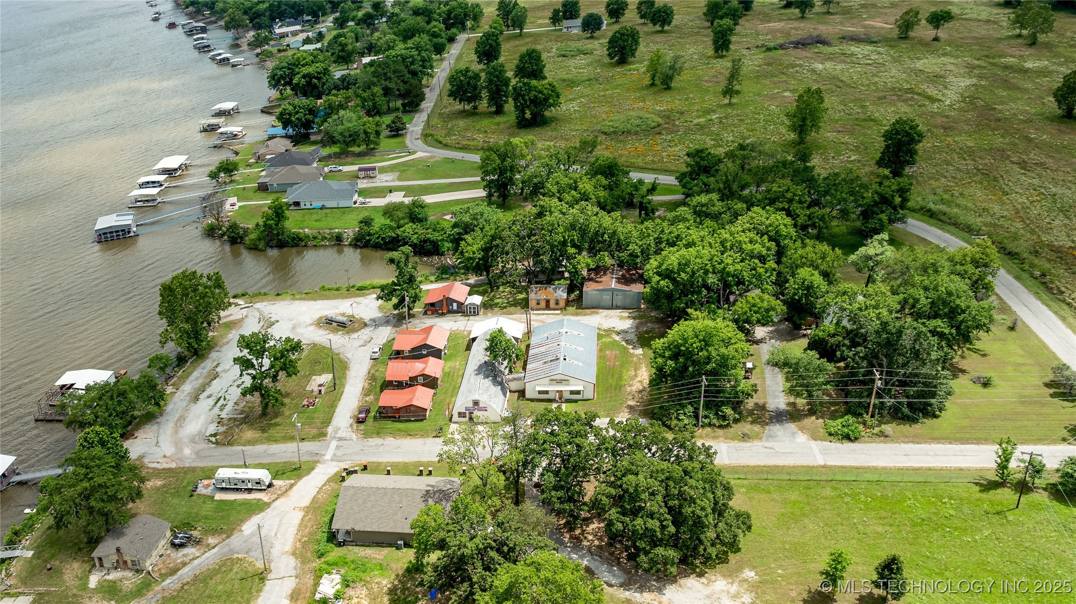 1511 98th Street NW Grove OK 74344