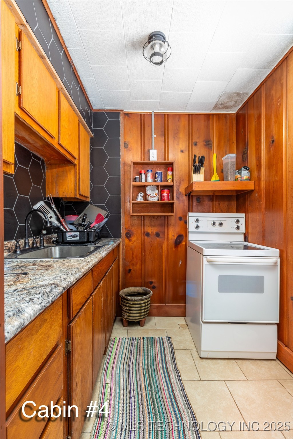 1511 98th Street NW Grove OK 74344
