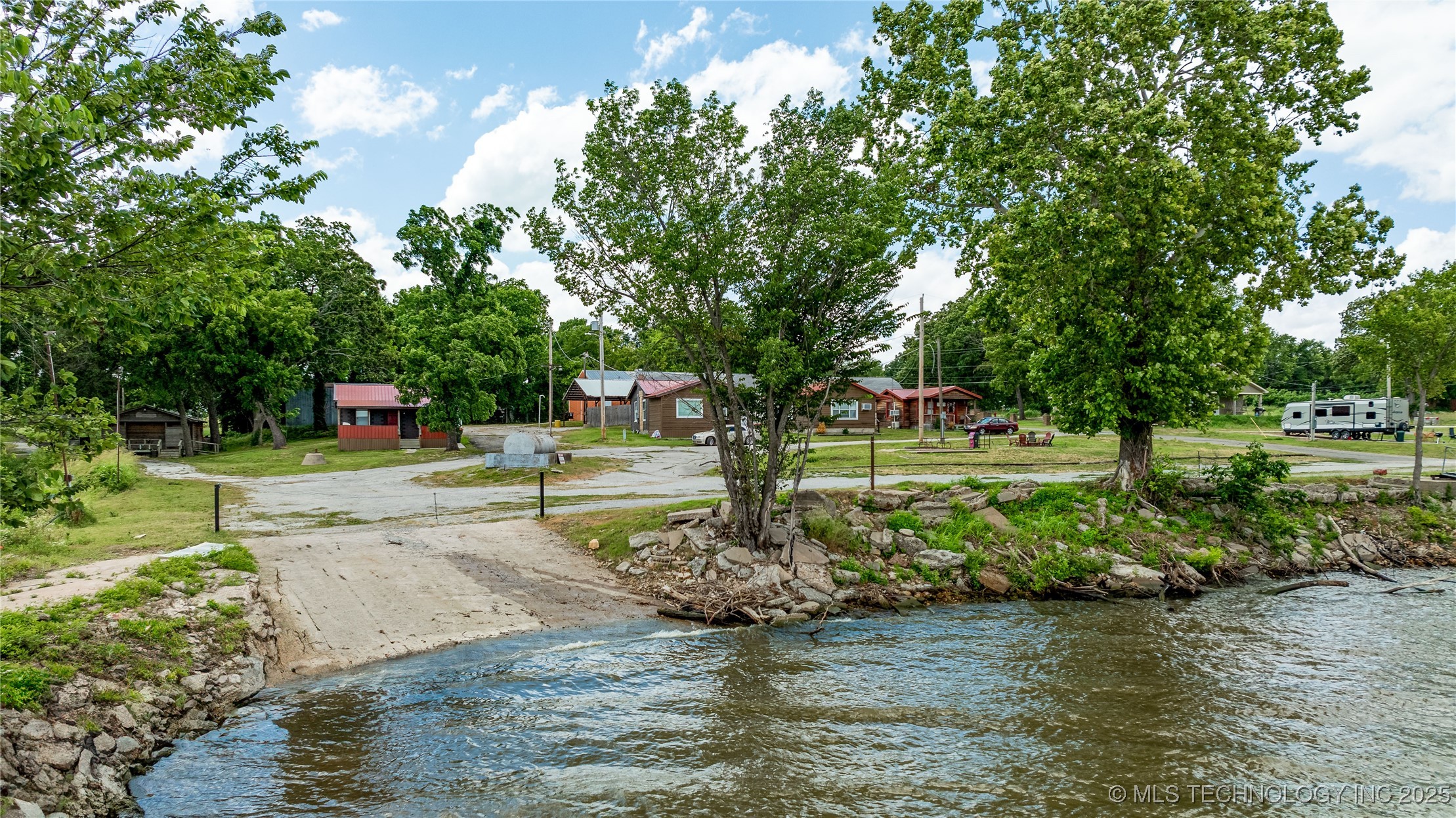 1511 98th Street NW Grove OK 74344