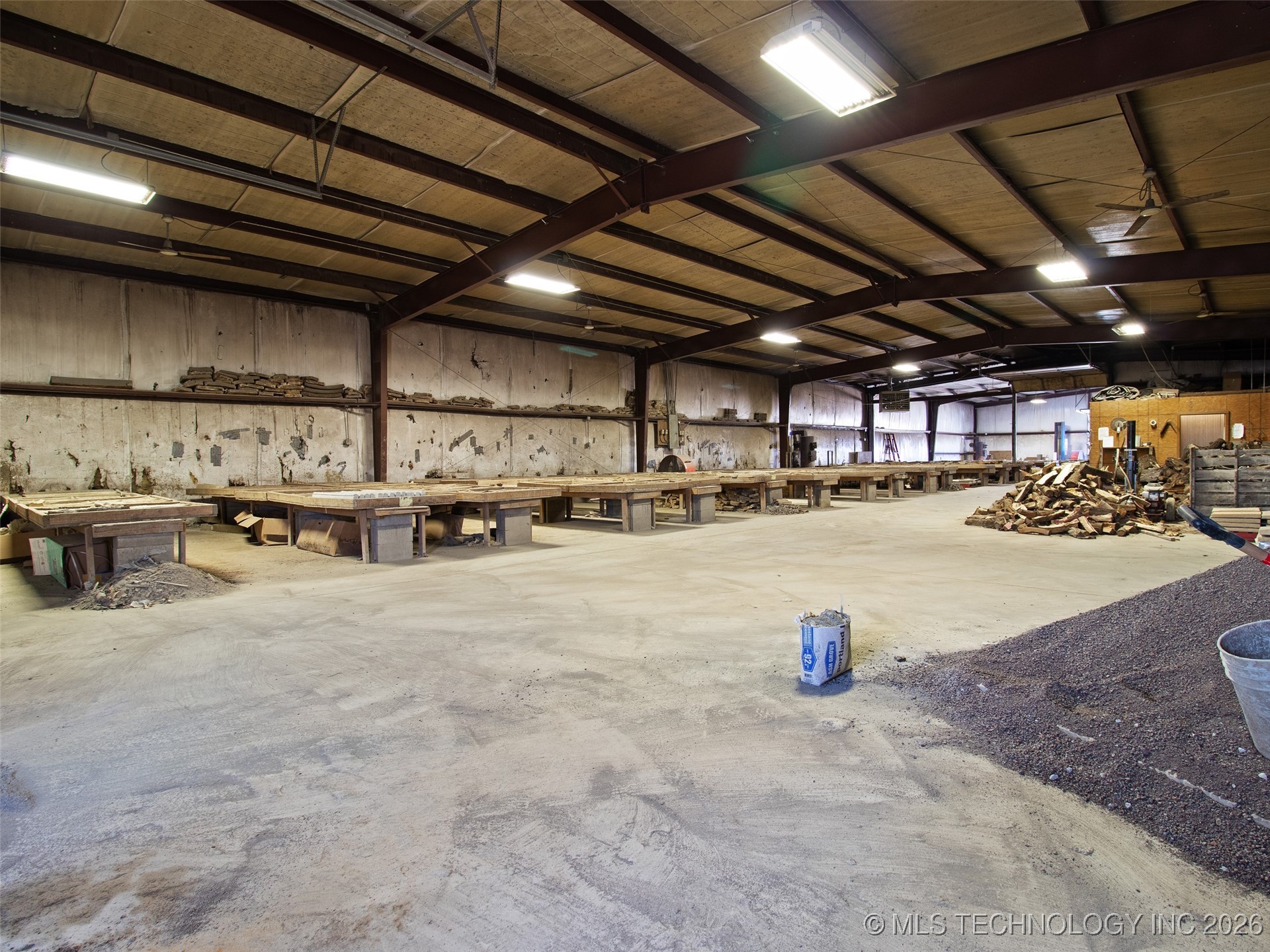 57015 E Highway 59 Fairland OK 74343