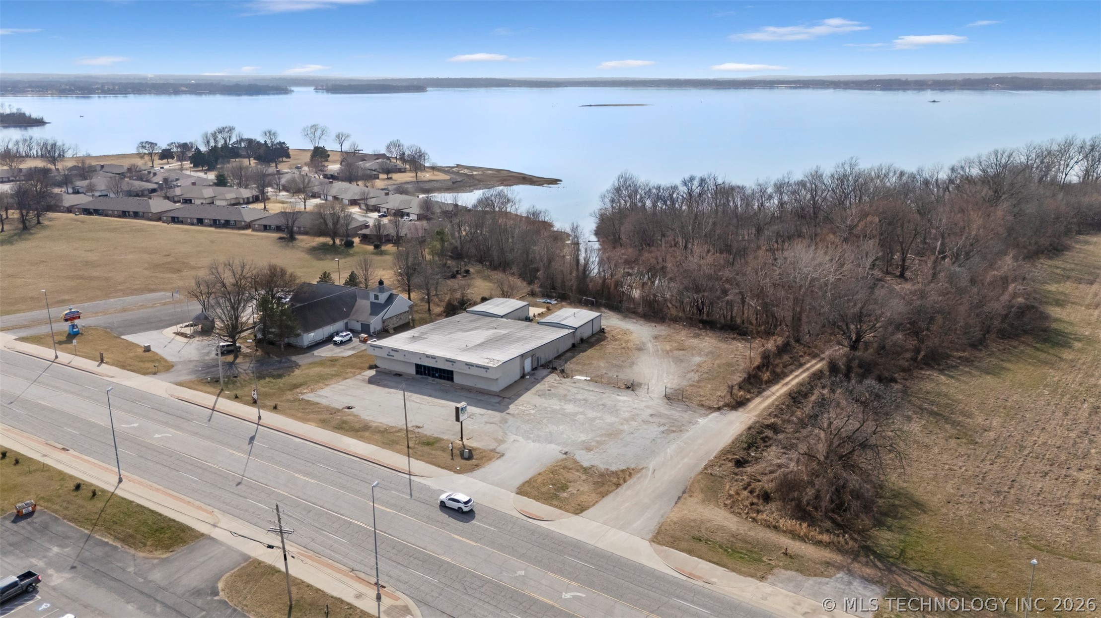 9640 Us Highway 59 Grove OK 74344