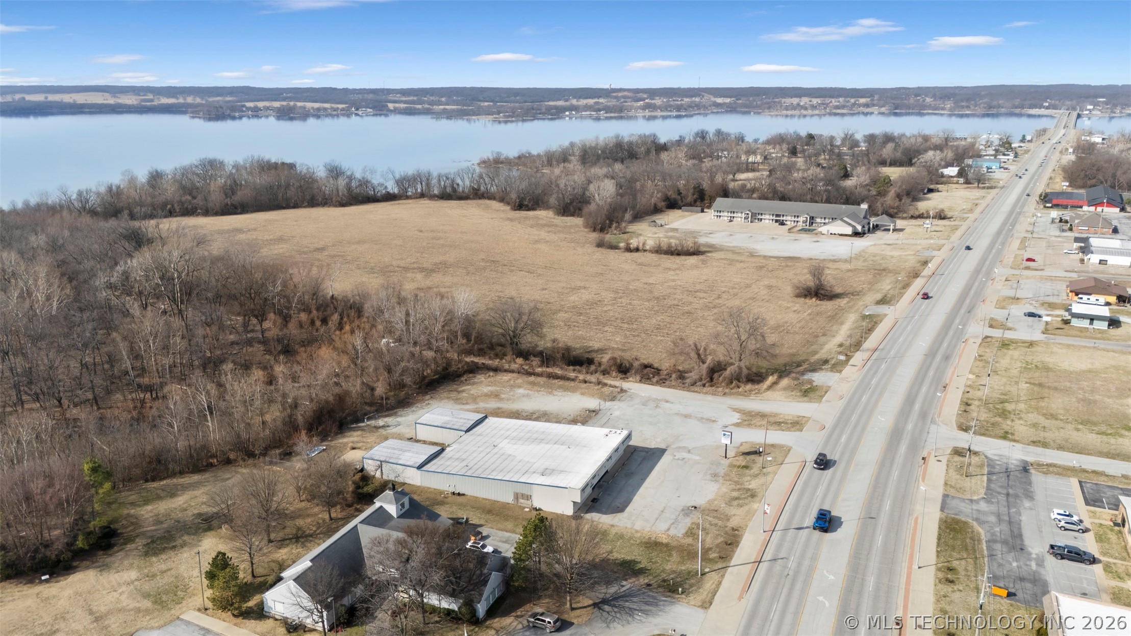 9640 Us Highway 59 Grove OK 74344