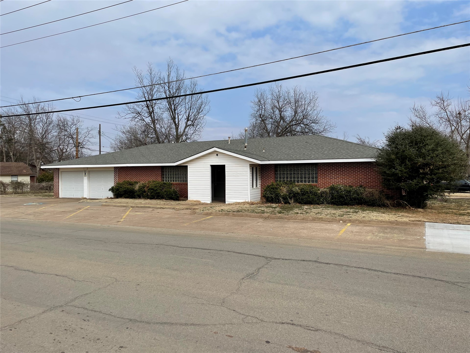 112 S Highland Avenue Cushing OK 74023
