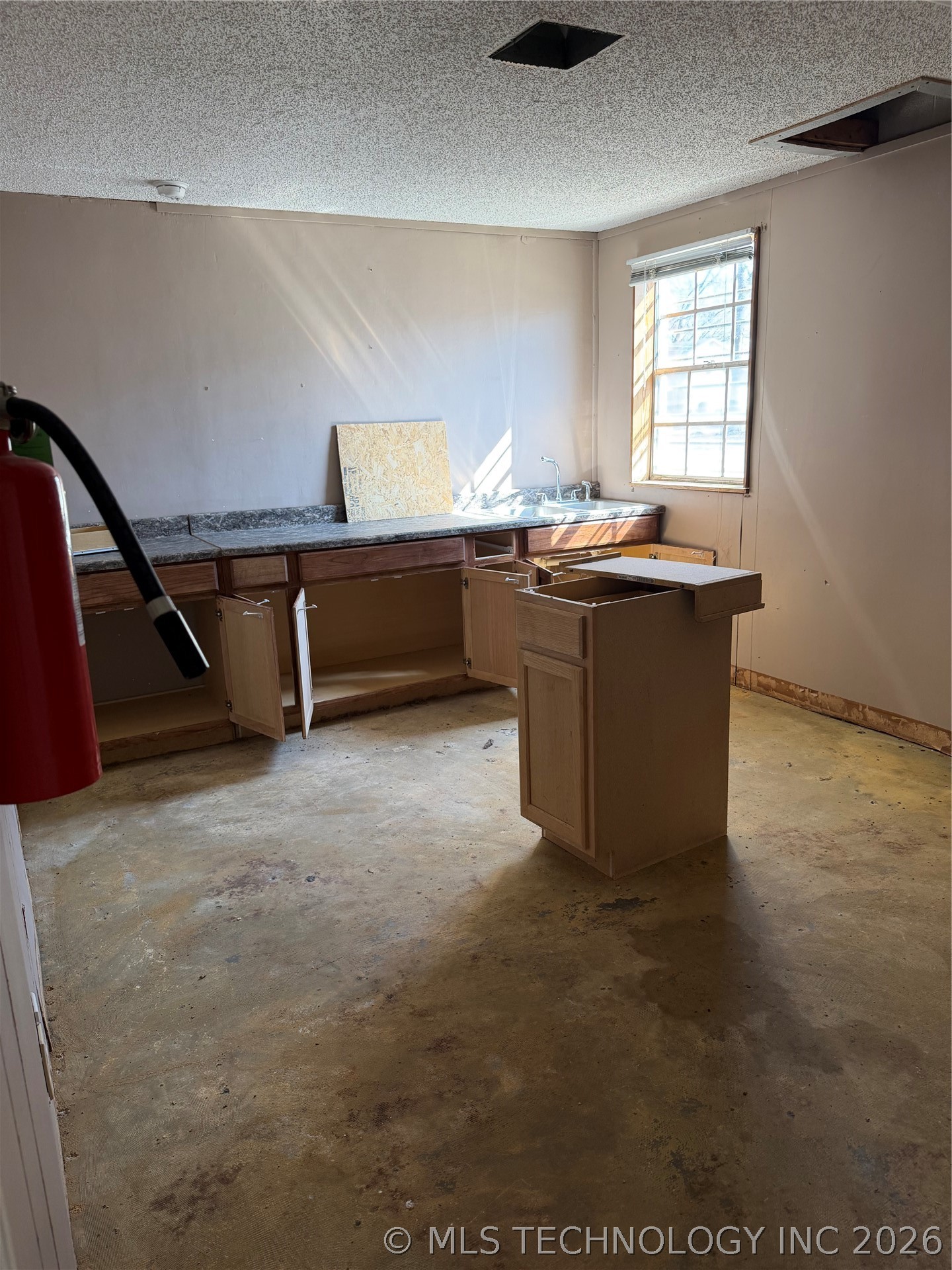 401 S 2nd Street Stilwell OK 74960