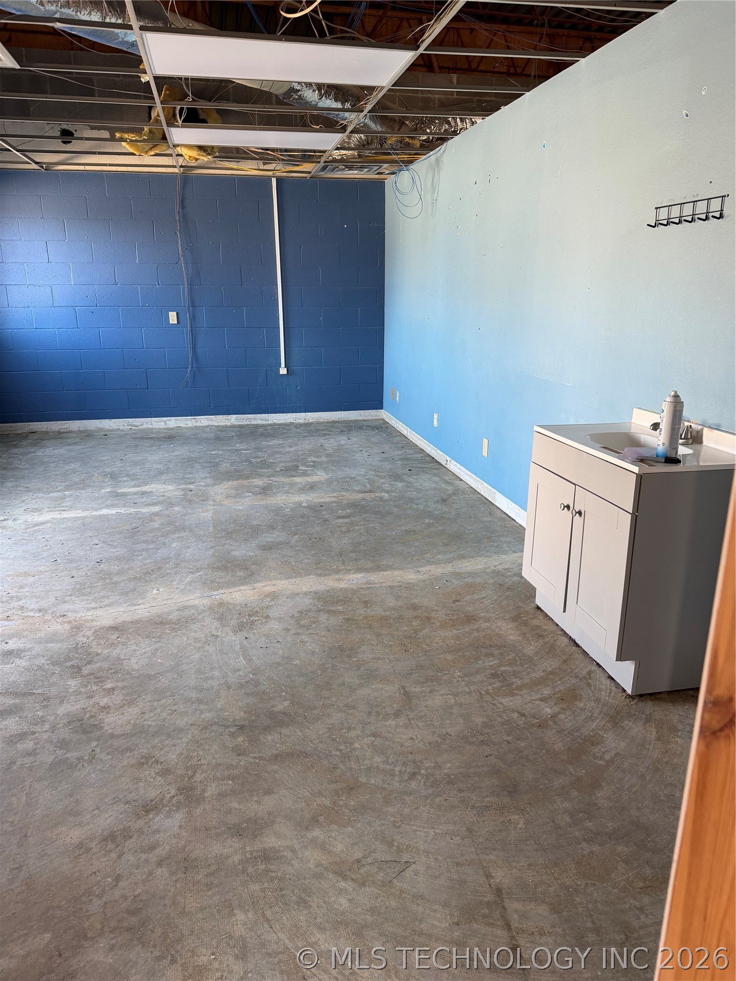 401 S 2nd Street Stilwell OK 74960