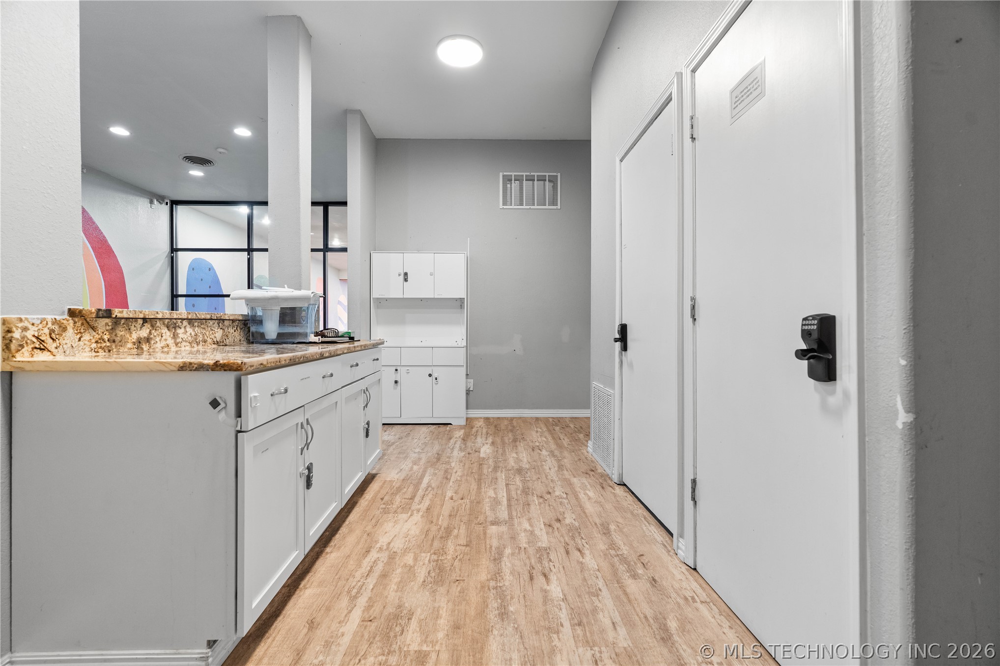 107 N 3rd Avenue Durant OK 74701