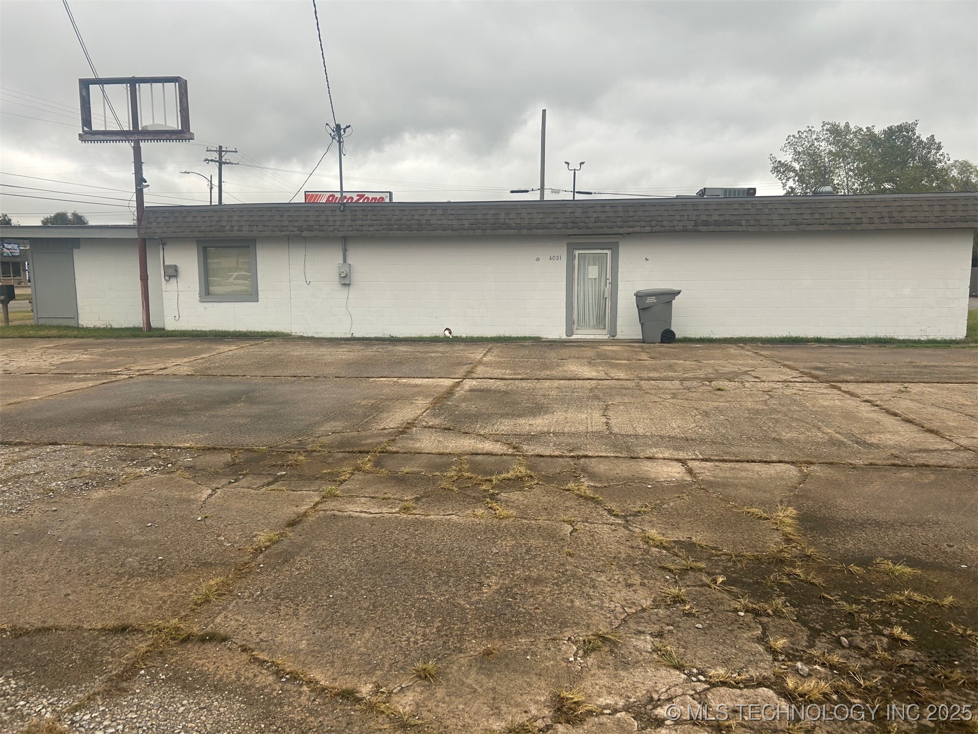 603 W Cherokee Street Wagoner OK 74467