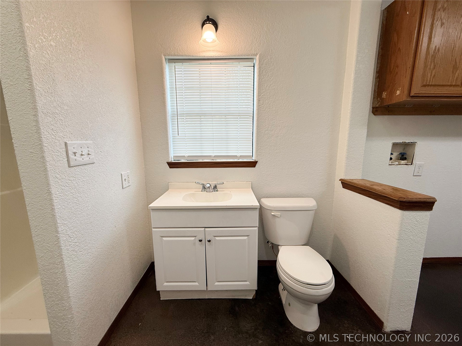 18147 Us Highway 70 Lone Grove OK 73443