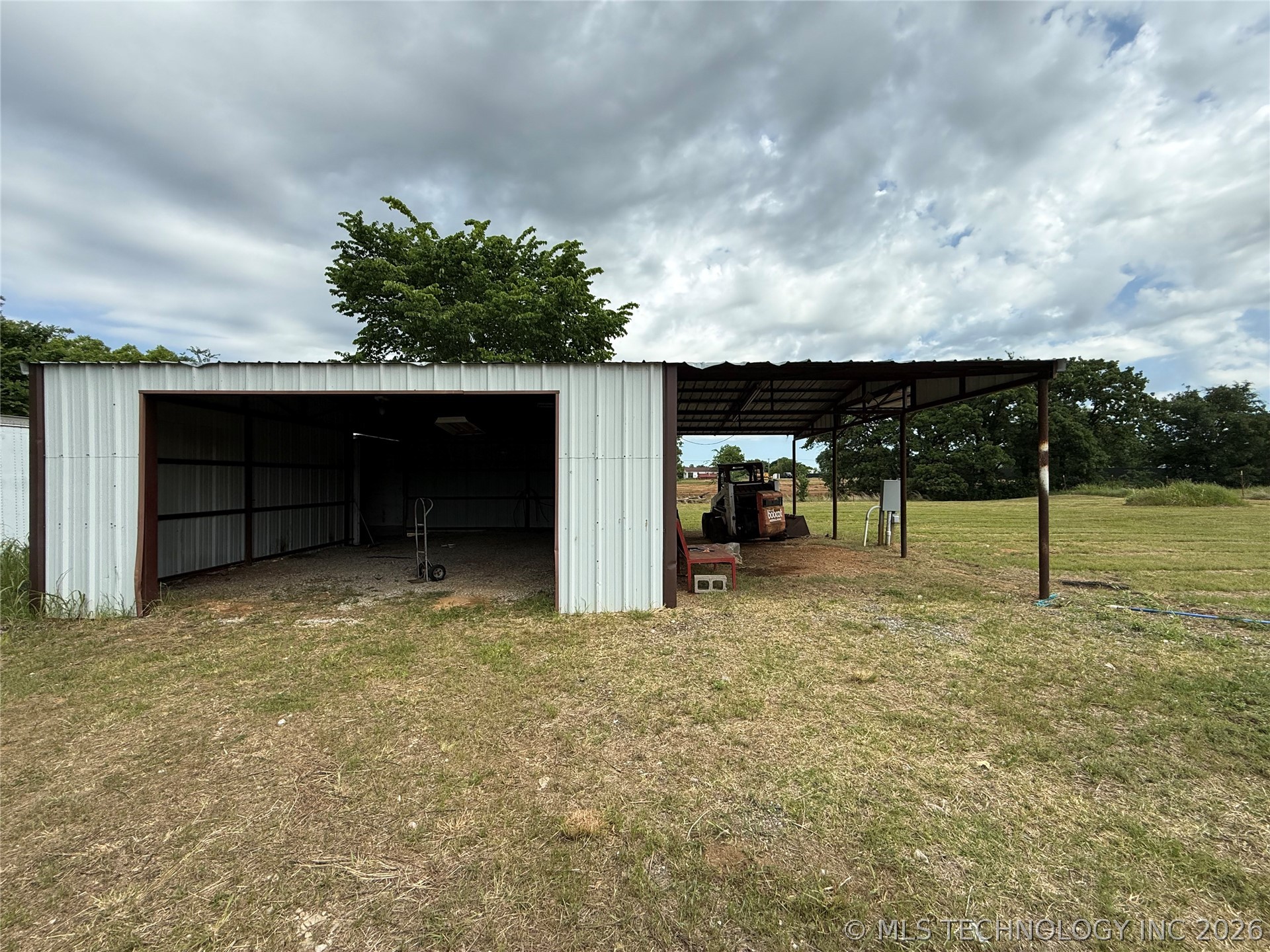 18147 Us Highway 70 Lone Grove OK 73443