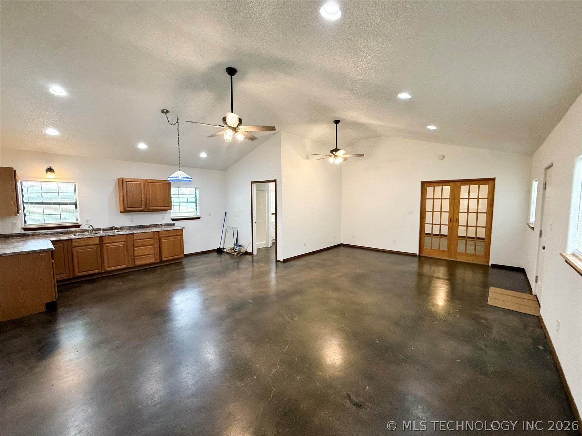 18147 Us Highway 70 Lone Grove OK 73443