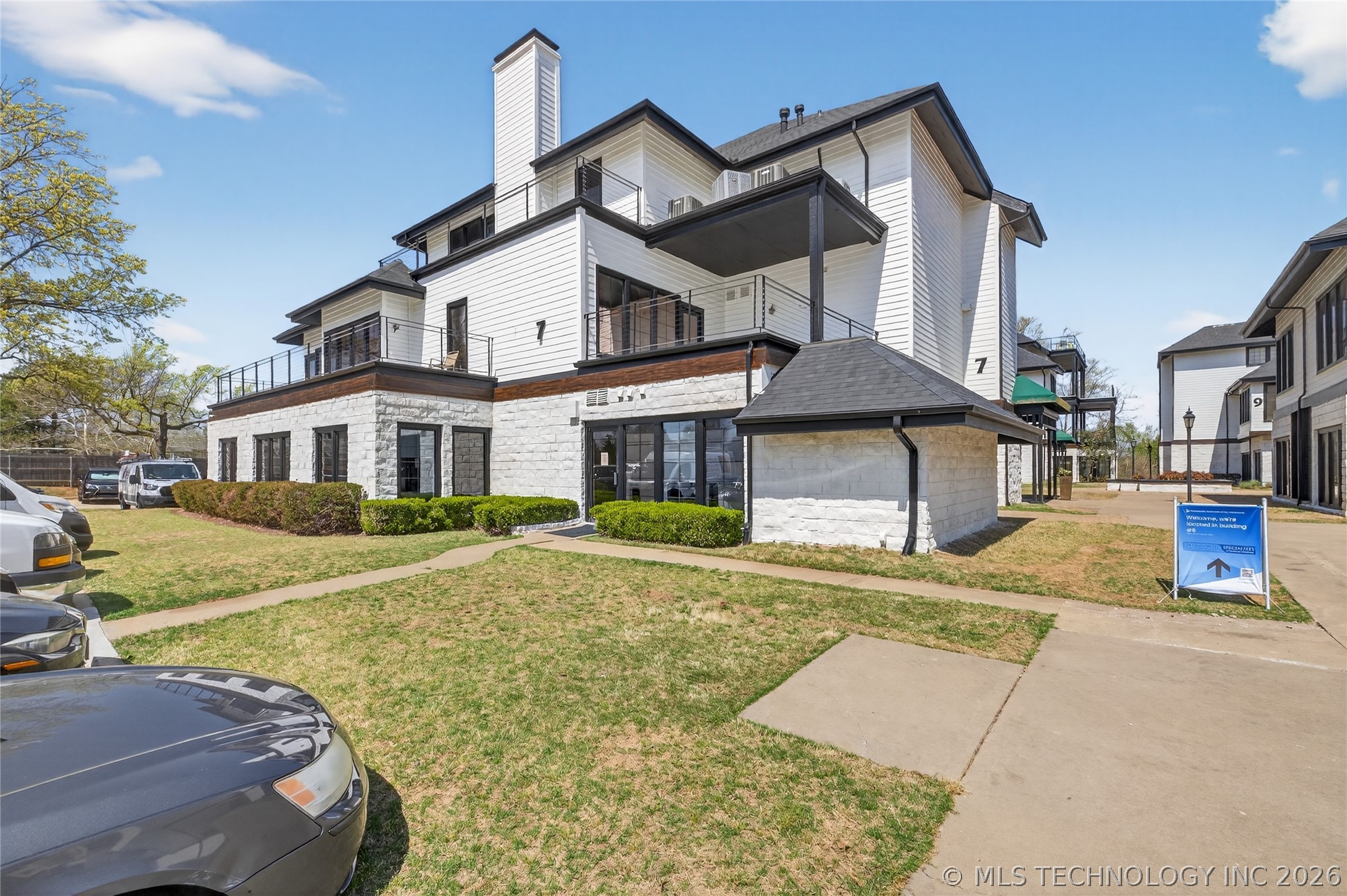 5555 E 71st Street Tulsa OK 74136