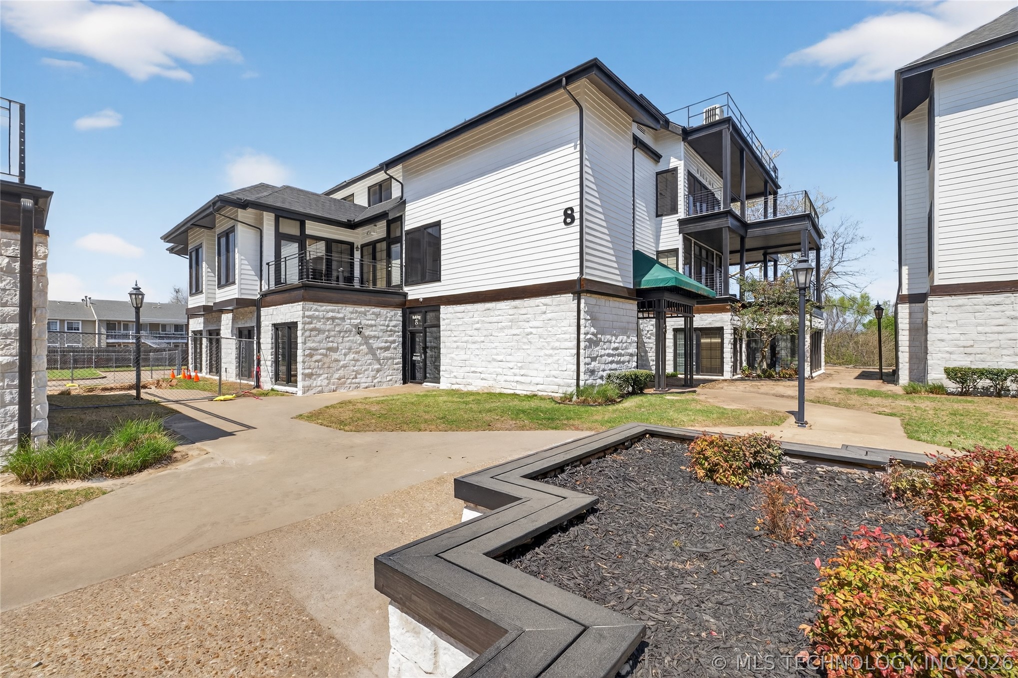 5555 E 71st Street Tulsa OK 74136