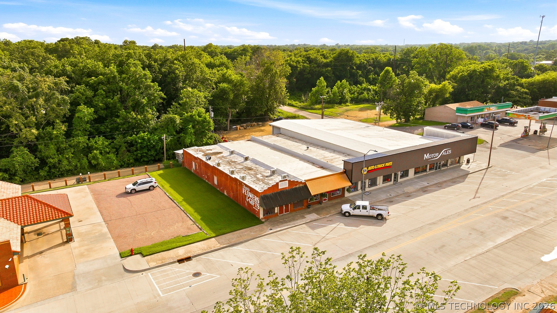 110 E Main Tishomingo OK 73460