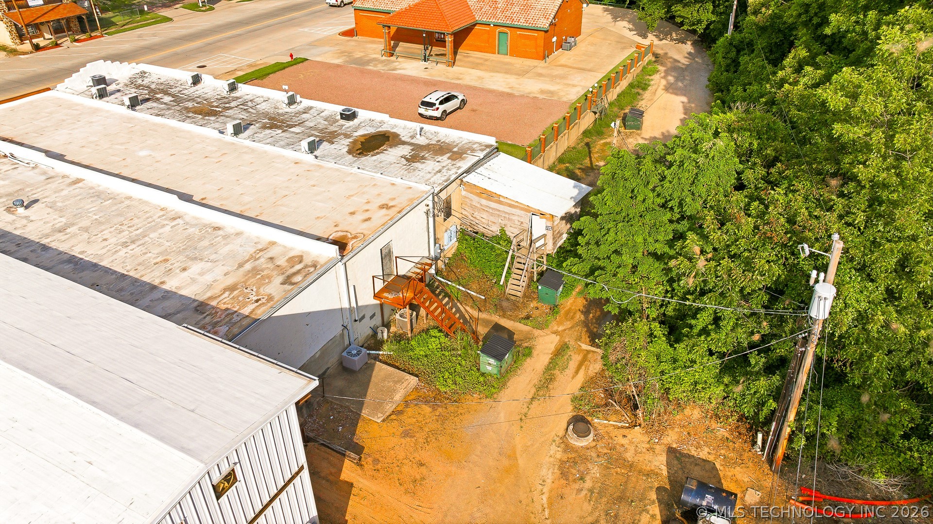 110 E Main Tishomingo OK 73460