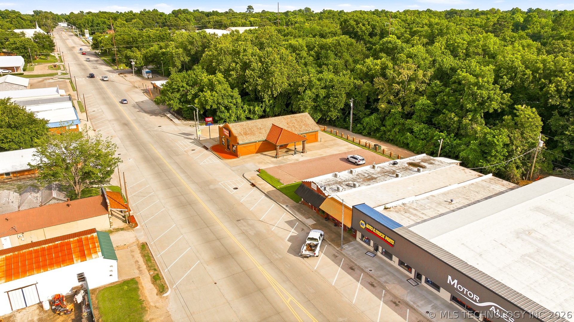 110 E Main Tishomingo OK 73460