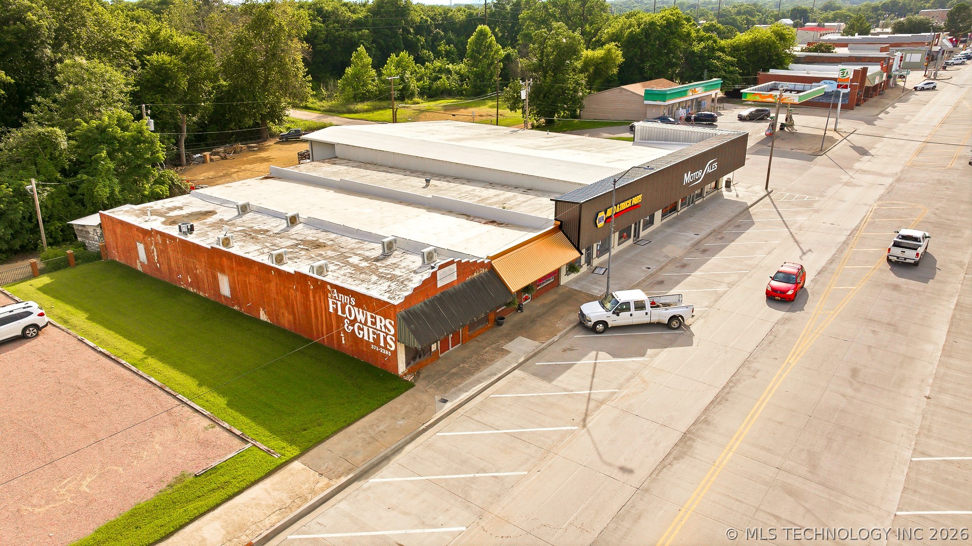 110 E Main Tishomingo OK 73460