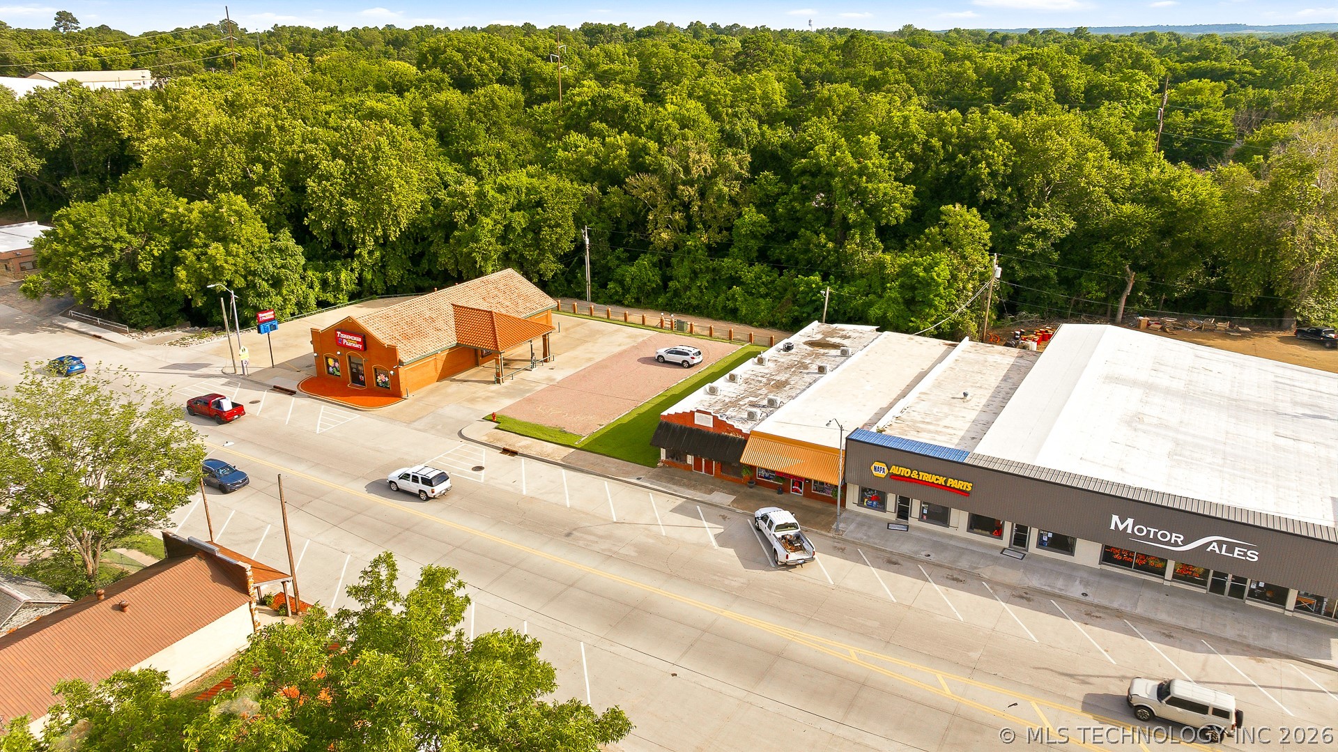 110 E Main Tishomingo OK 73460
