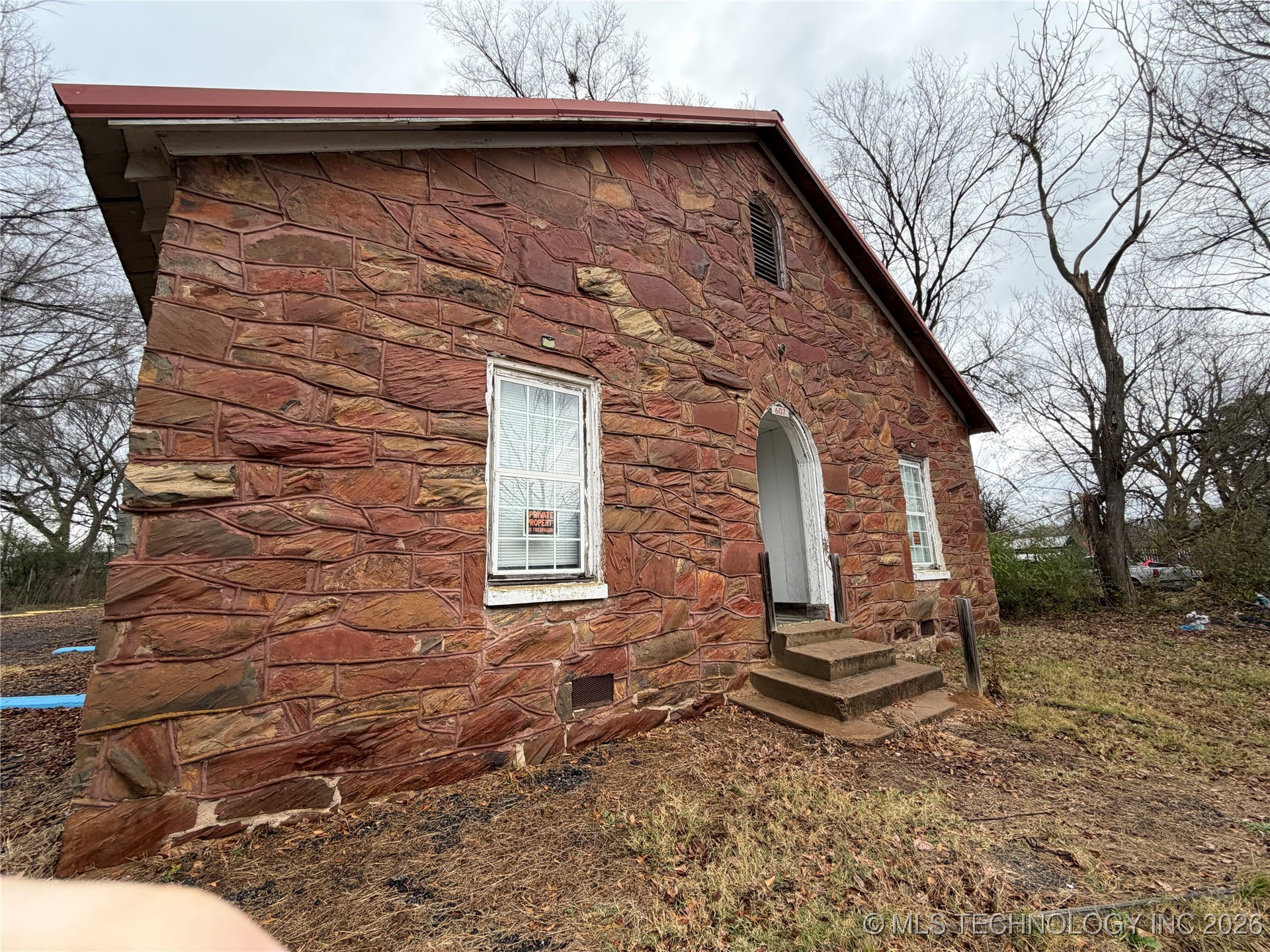 607 SE 3rd Antlers OK 74523