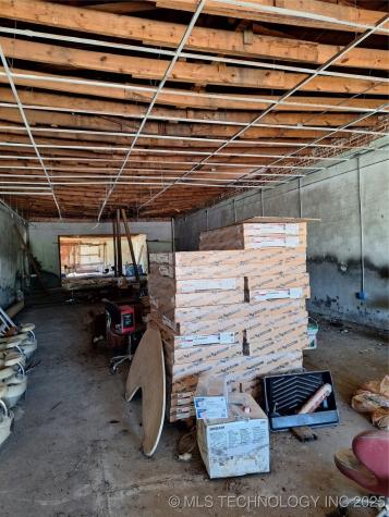 211 N Bdwy Konawa OK 74849