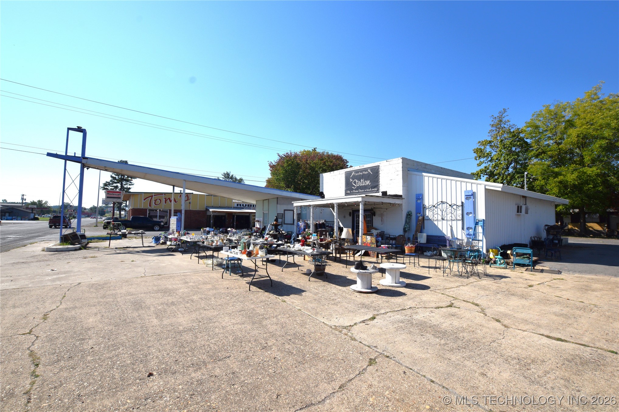 326 S 2nd Street Stilwell OK 74960