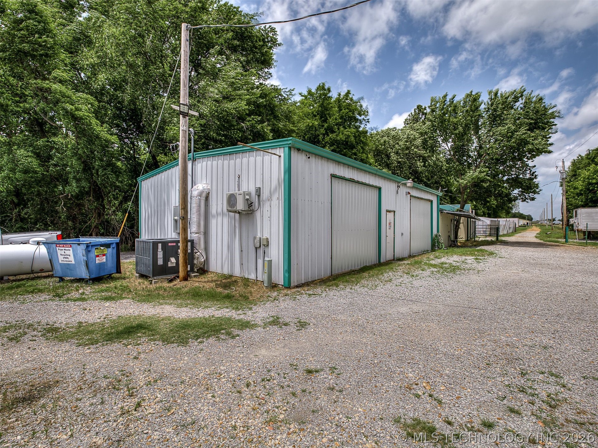 611 W Joe Koelsch Drive Locust Grove OK 74352