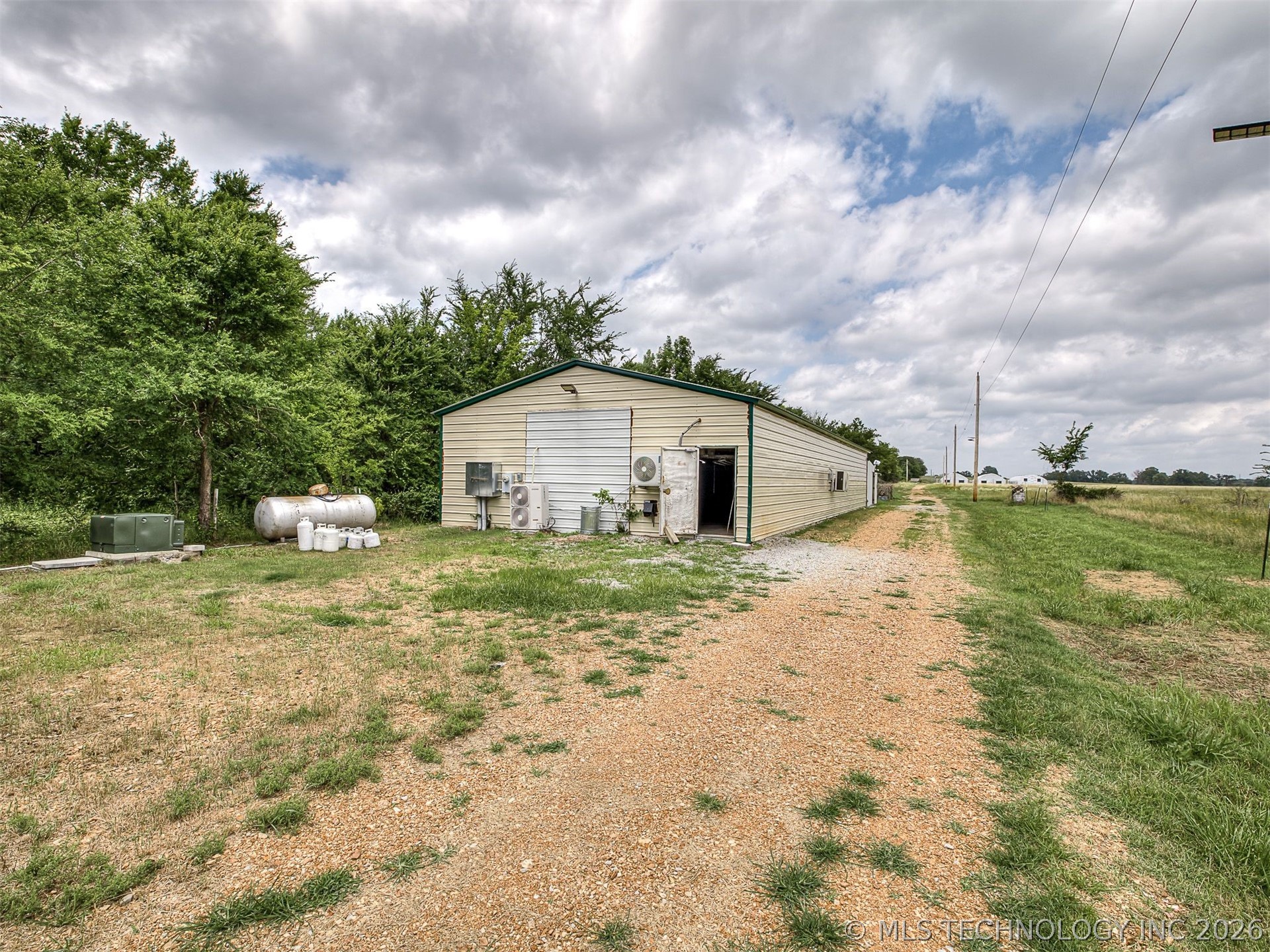 611 W Joe Koelsch Drive Locust Grove OK 74352