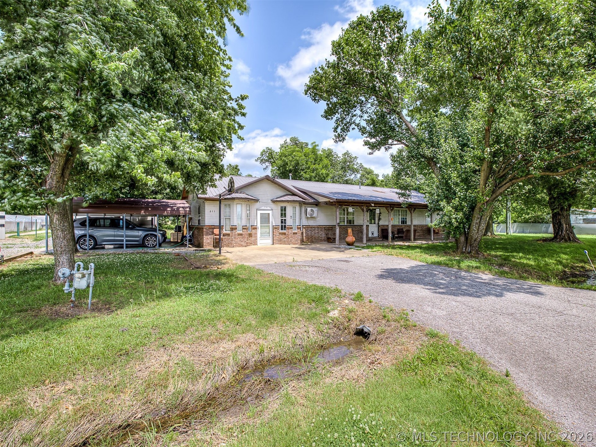 611 W Joe Koelsch Drive Locust Grove OK 74352