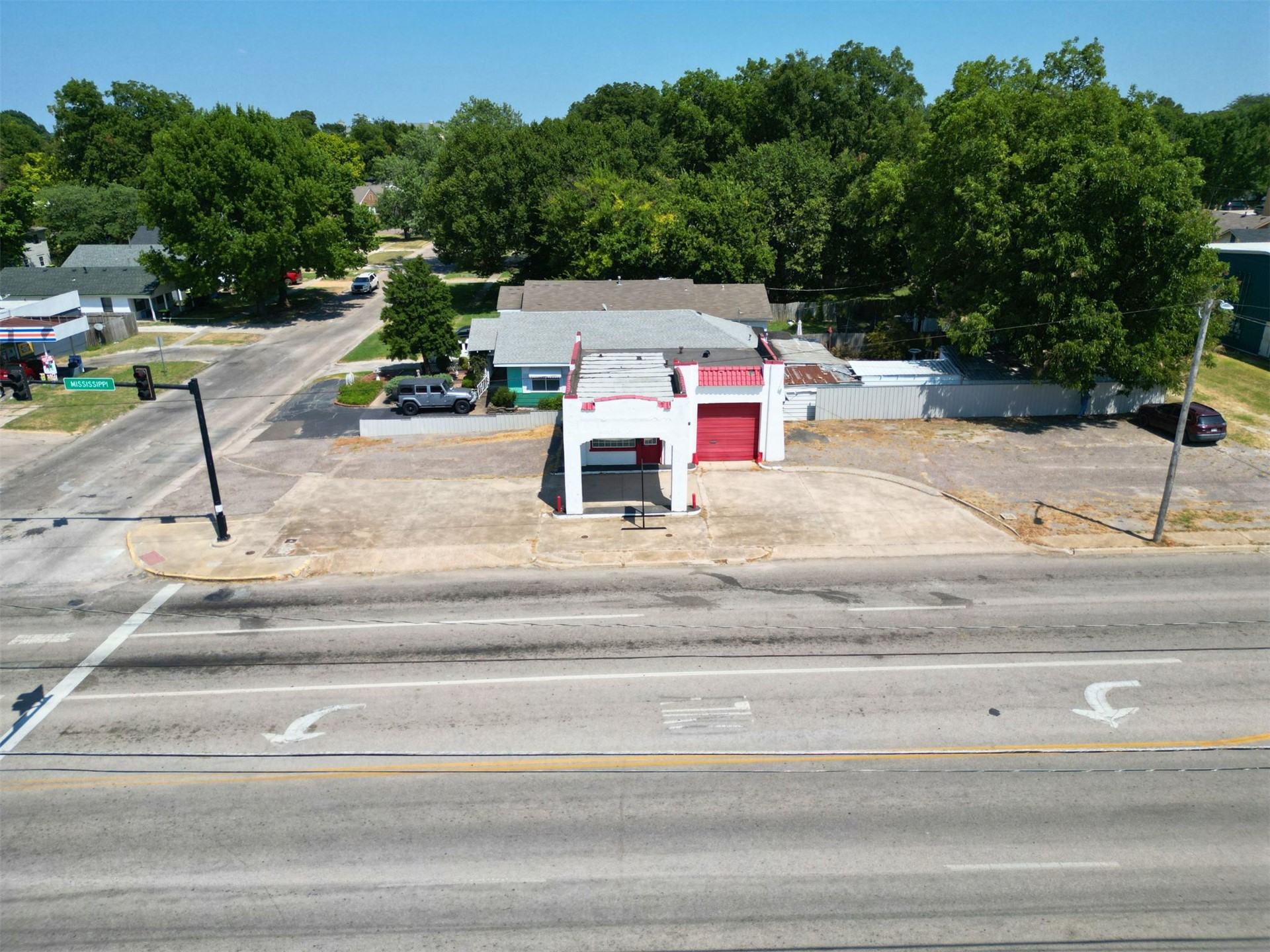 400 S Mississippi Ada OK 74820