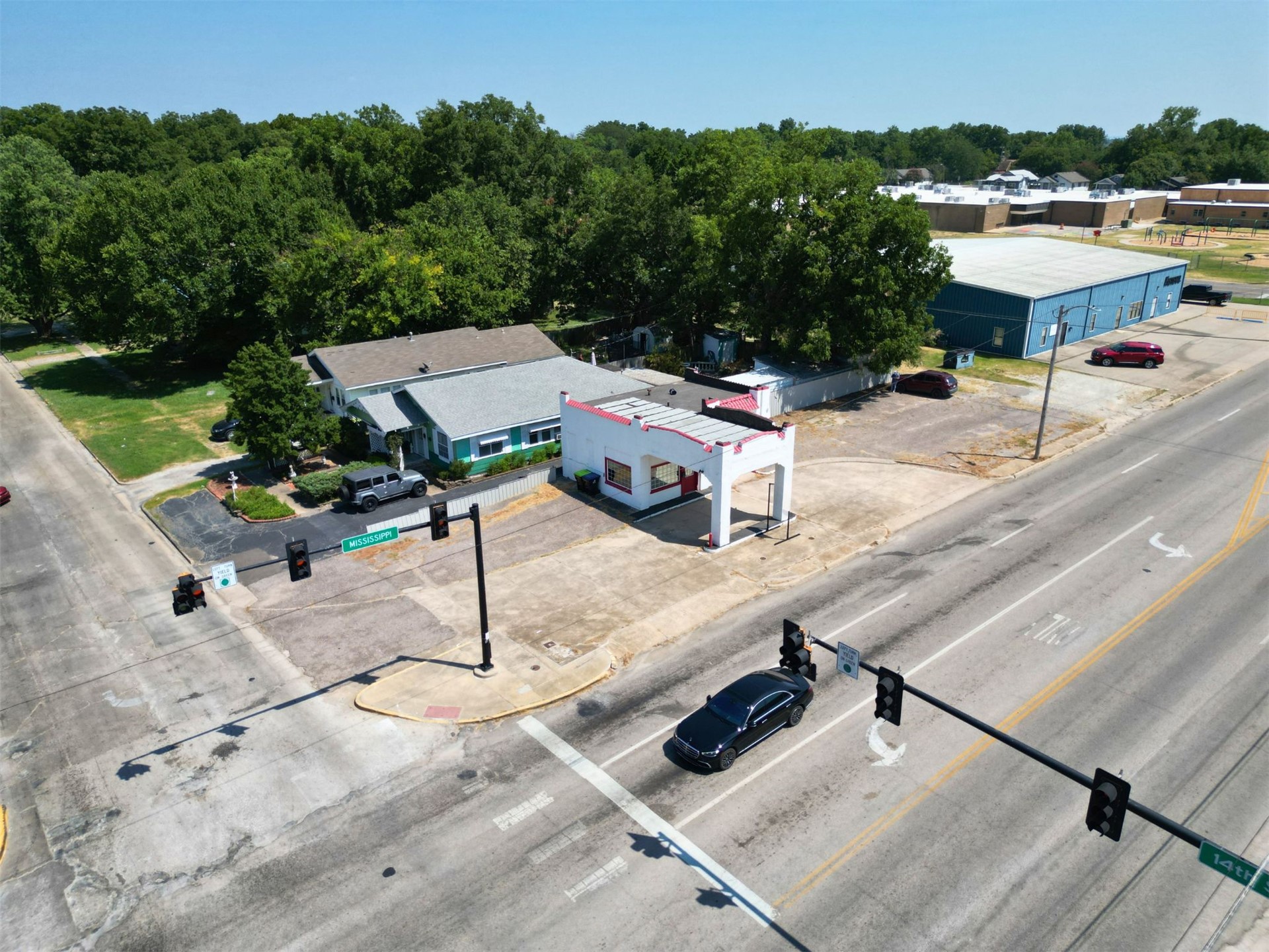 400 S Mississippi Ada OK 74820