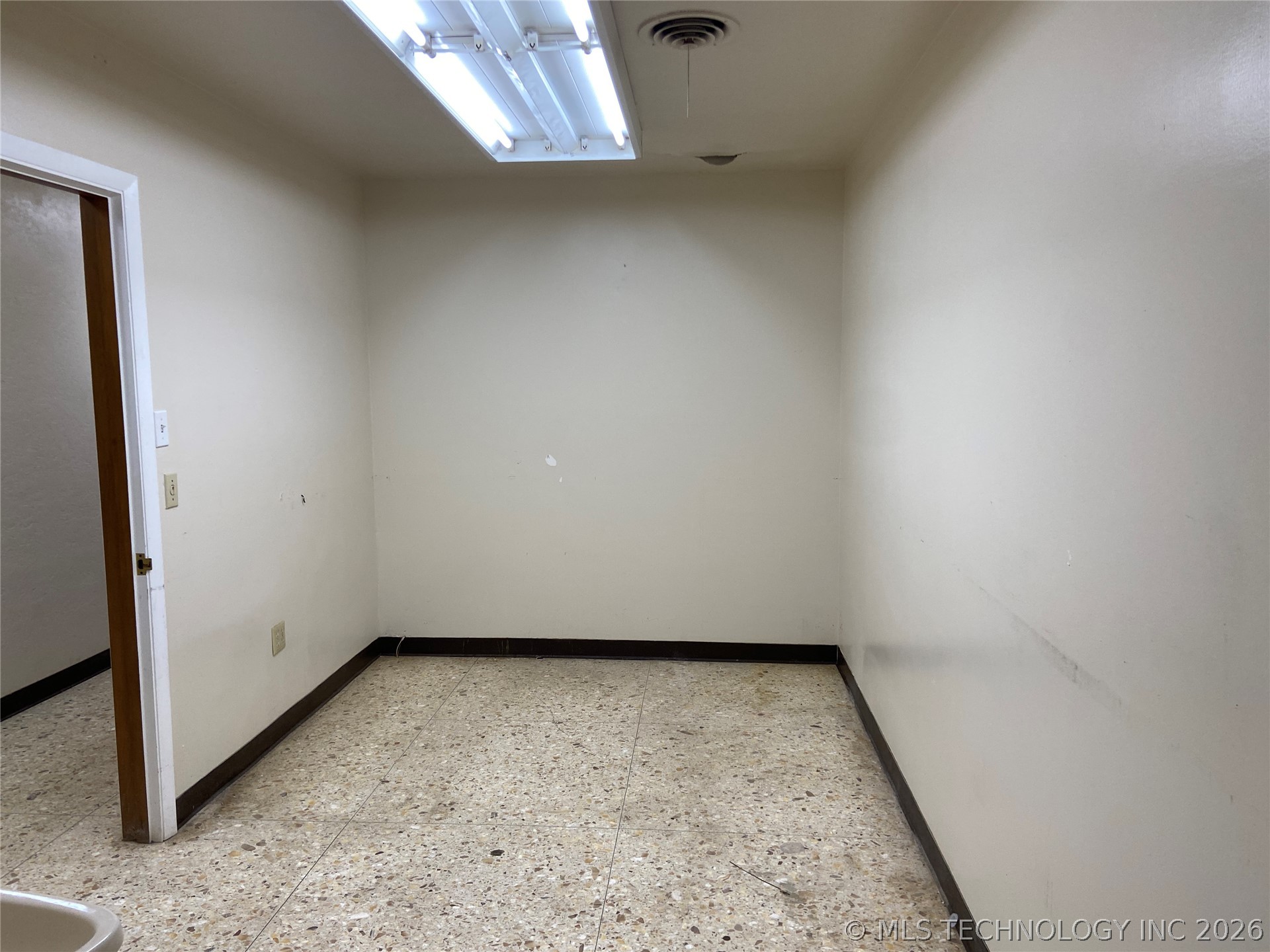 11119 State Highway 76 Healdton OK 73438