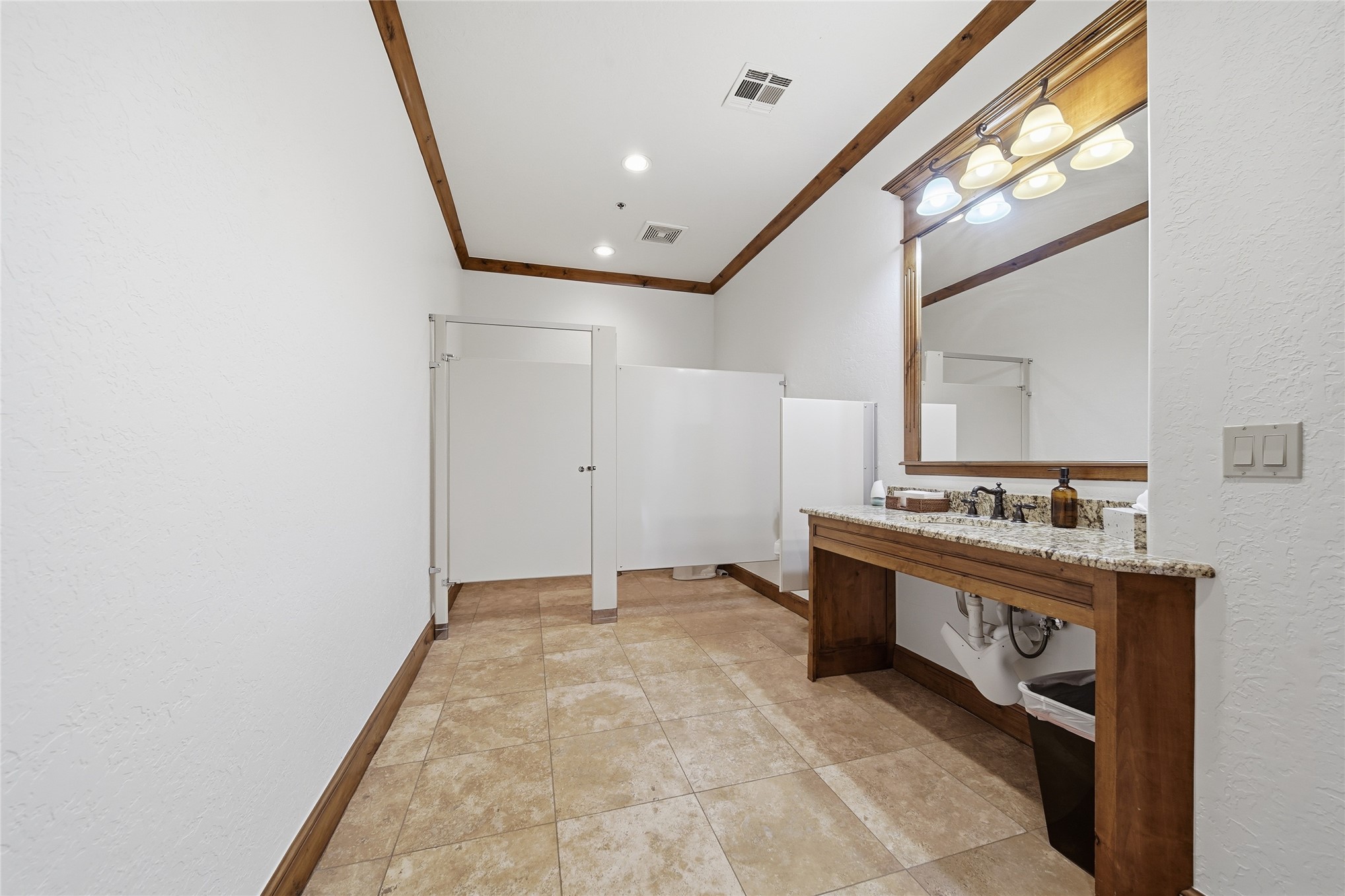 6810 E 121st Street S Bixby OK 74008