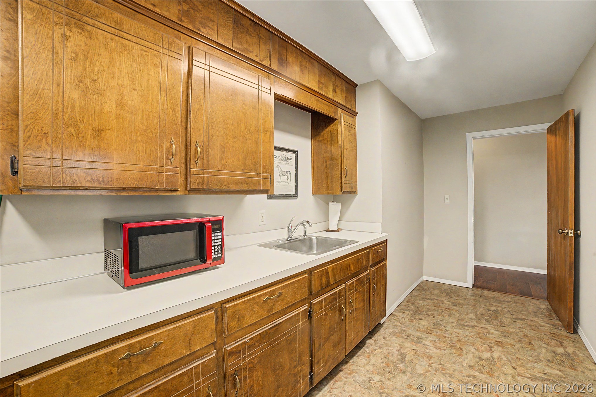 121 S Muskogee Avenue Claremore OK 74017