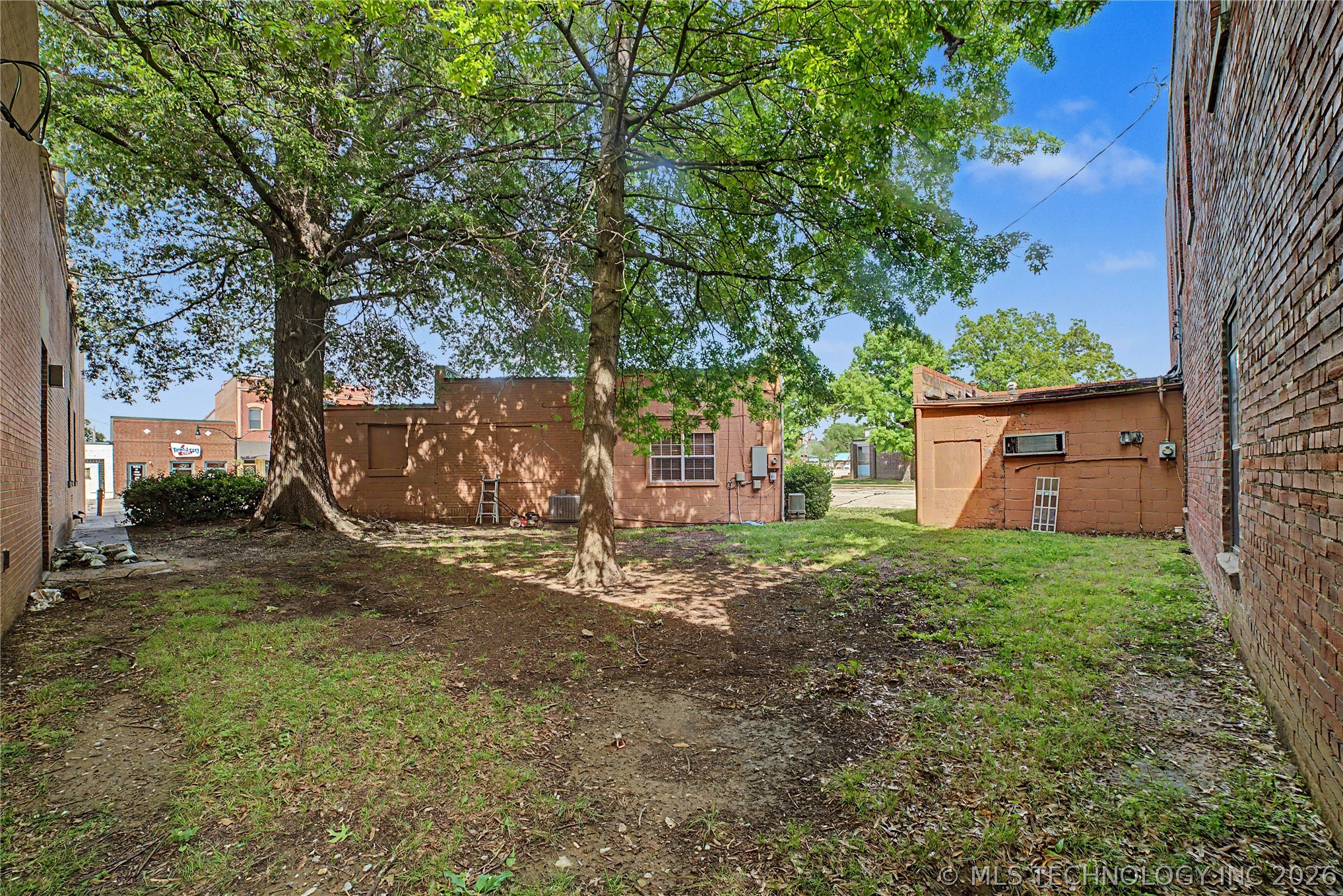 121 S Muskogee Avenue Claremore OK 74017