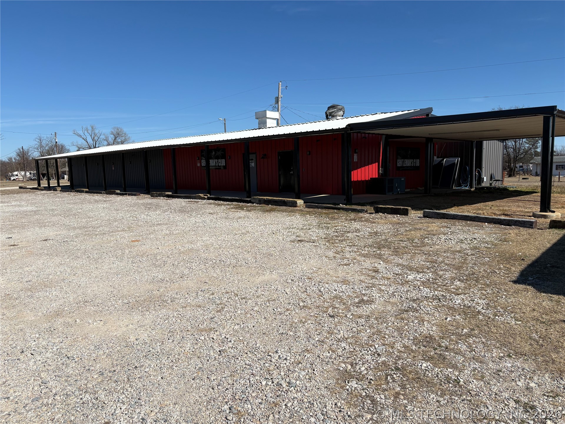 1704 Highway 70 E Kingston OK 73439