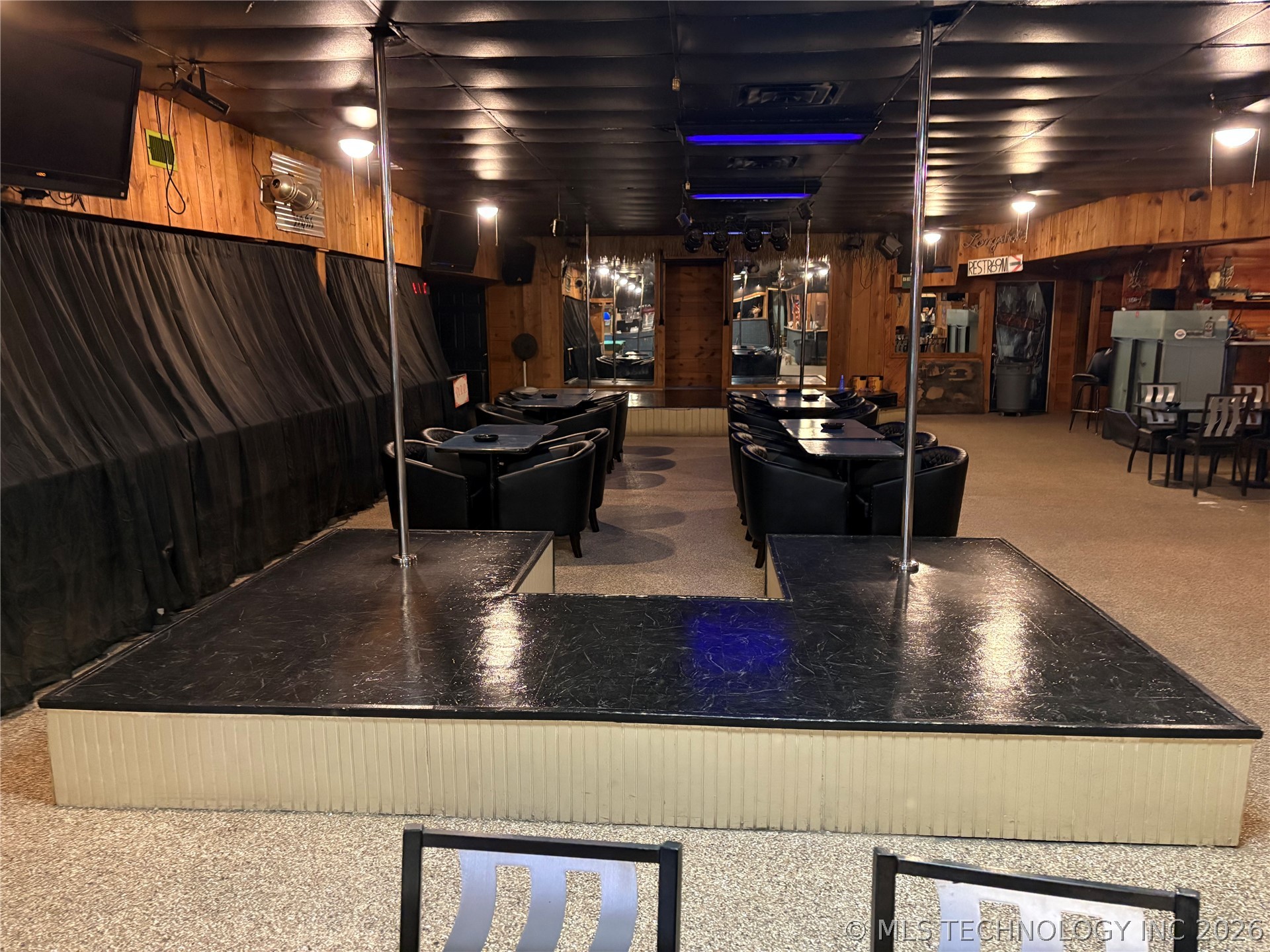 1704 Highway 70 E Kingston OK 73439