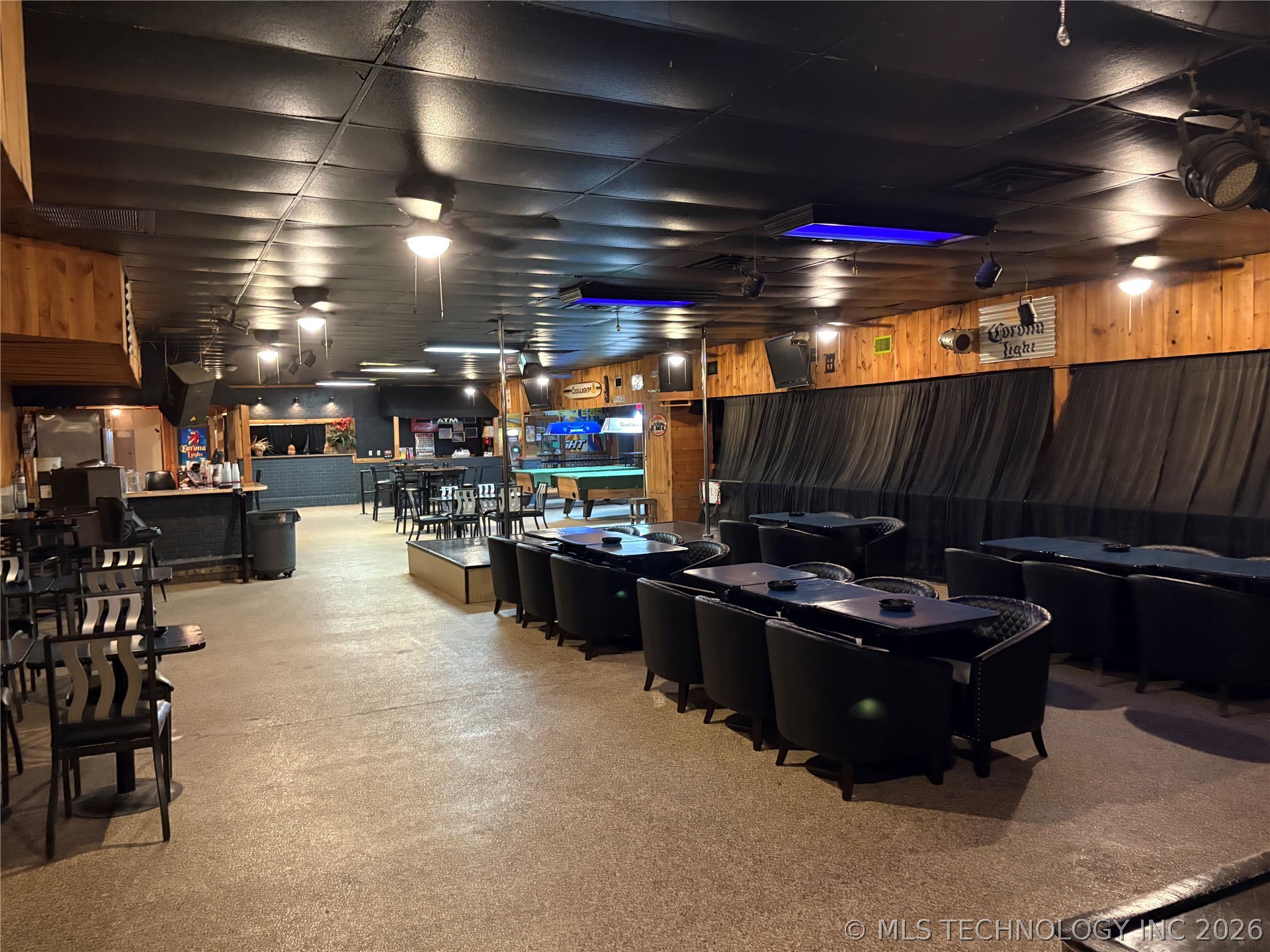 1704 Highway 70 E Kingston OK 73439