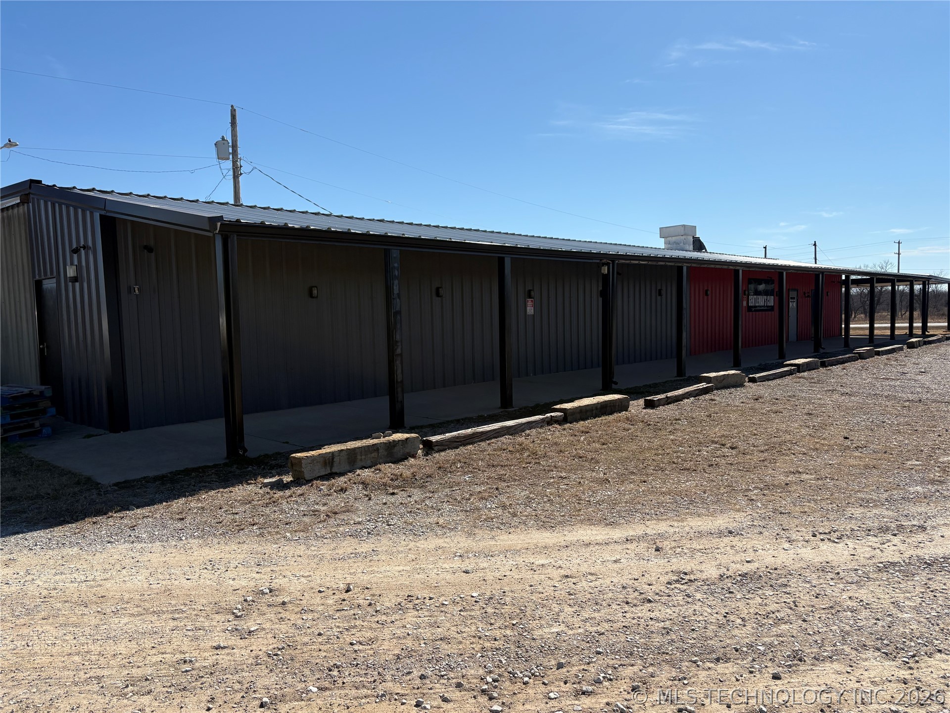 1704 Highway 70 E Kingston OK 73439