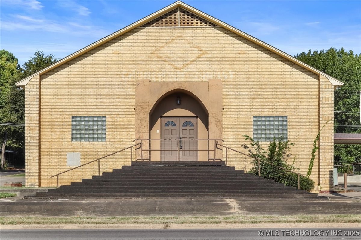 506 S Broadway Street Poteau OK 74953