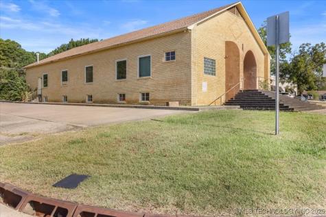 506 S Broadway Street Poteau OK 74953