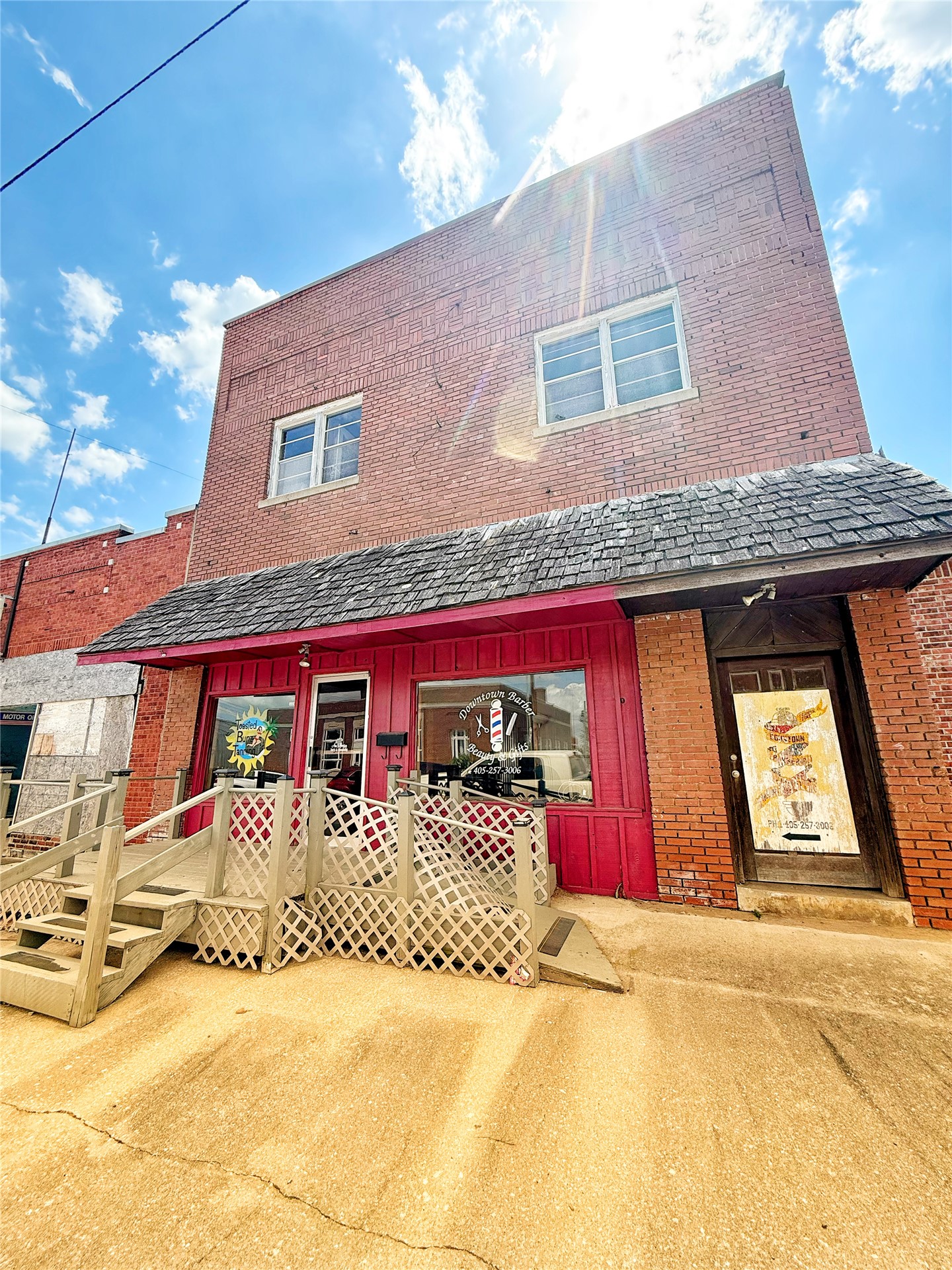 118 W 2nd Wewoka OK 74884