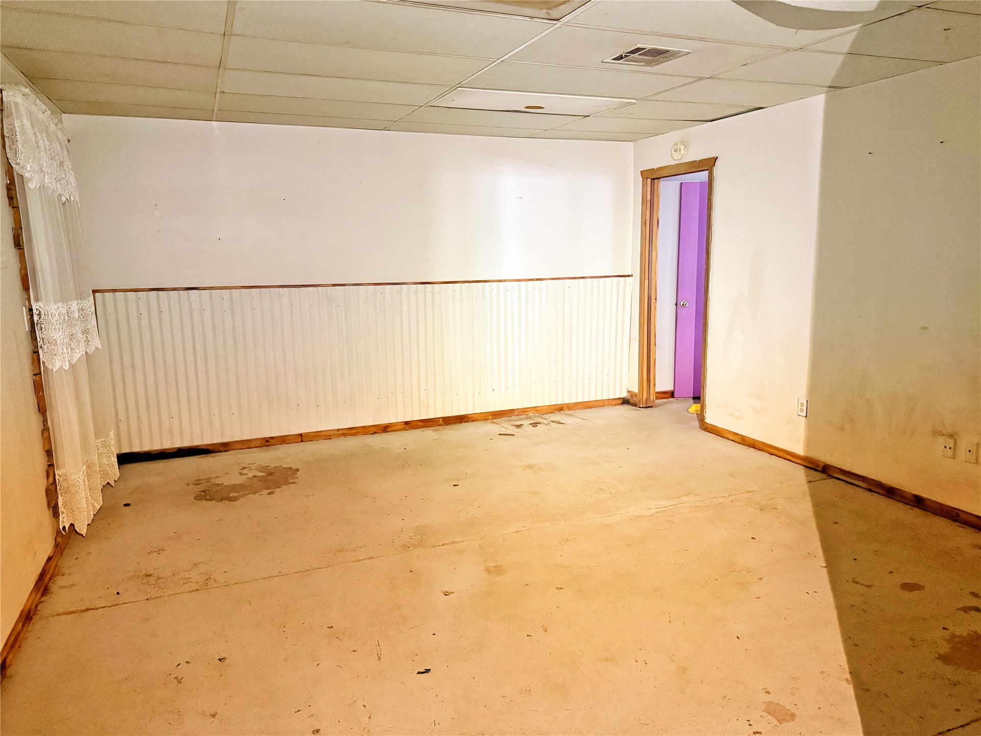 118 W 2nd Wewoka OK 74884
